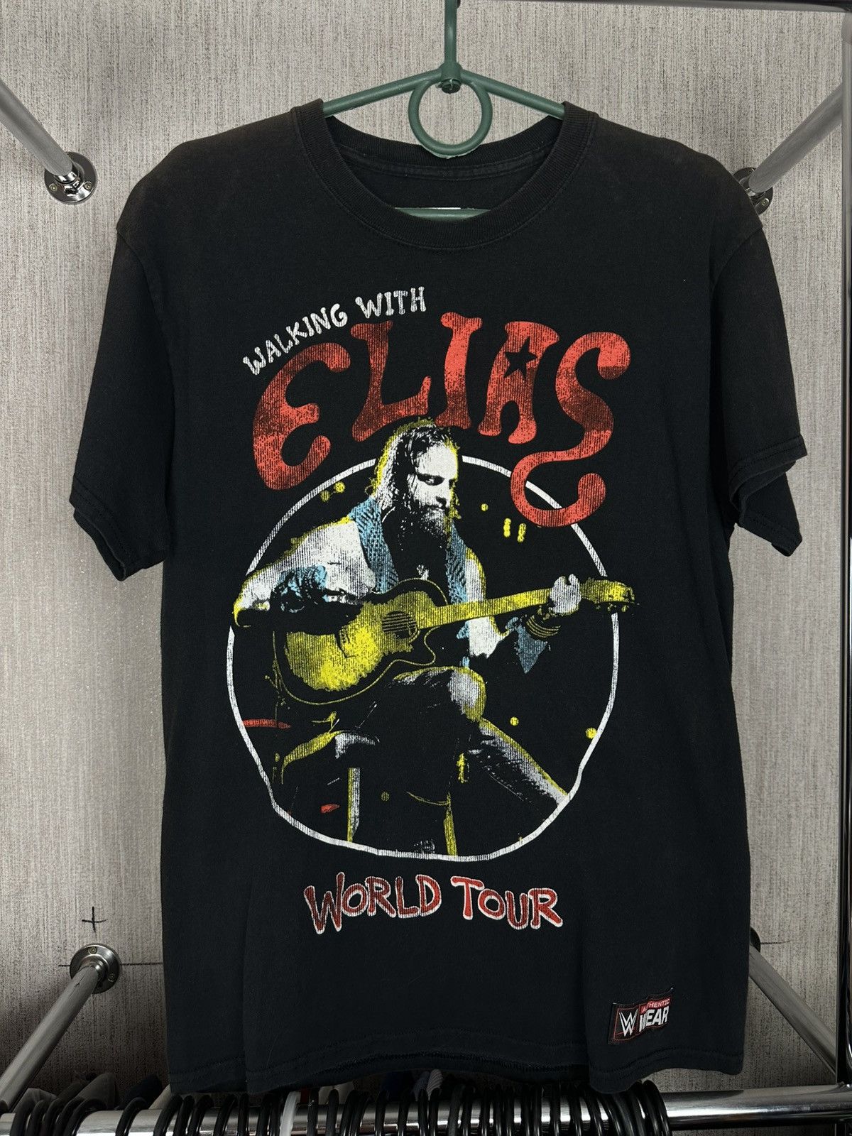 Band Tees × WWE WWE Walking with Elias World Tour 2017 t shirt tee Size US M / EU 48-50 / 2 - 3 Thumbnail