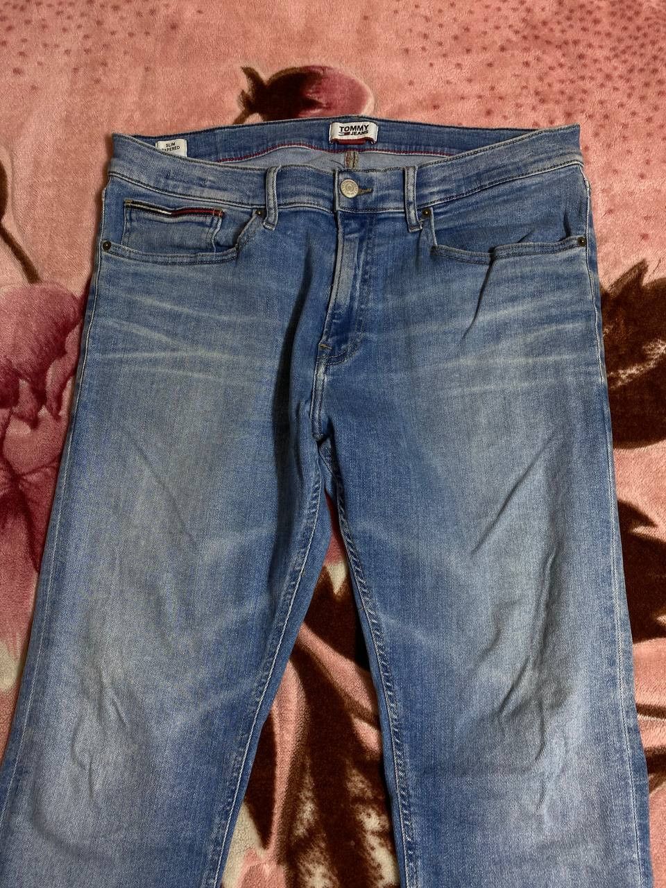 Tommy Hilfiger 2000s vintage rare baggy wide leg faded stonewash jeans Size US 33 - 18 Thumbnail