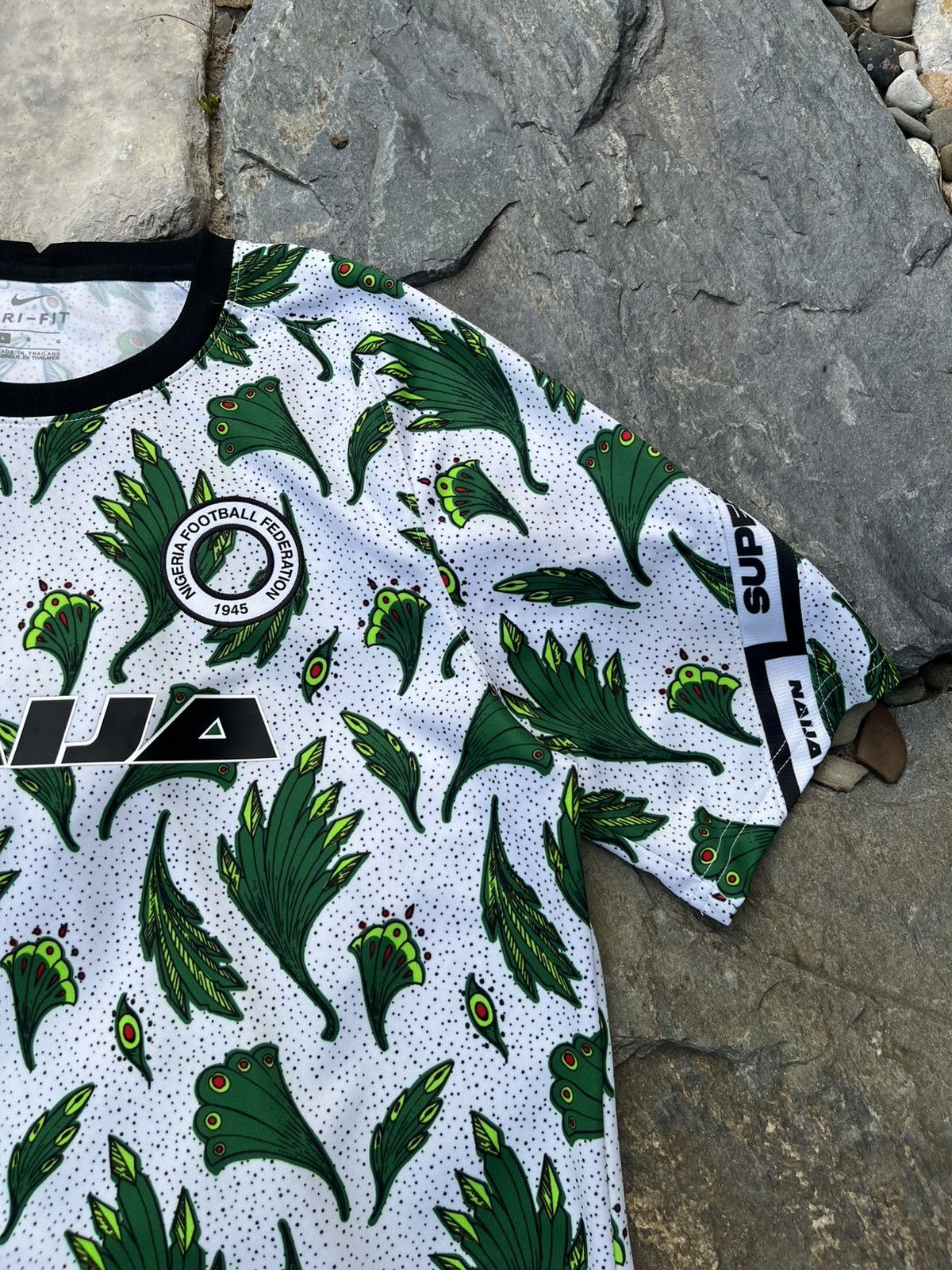 Nike Nike pre match Nigeria national team 2020 patterned jersey Size US L / EU 52-54 / 3 - 4 Thumbnail