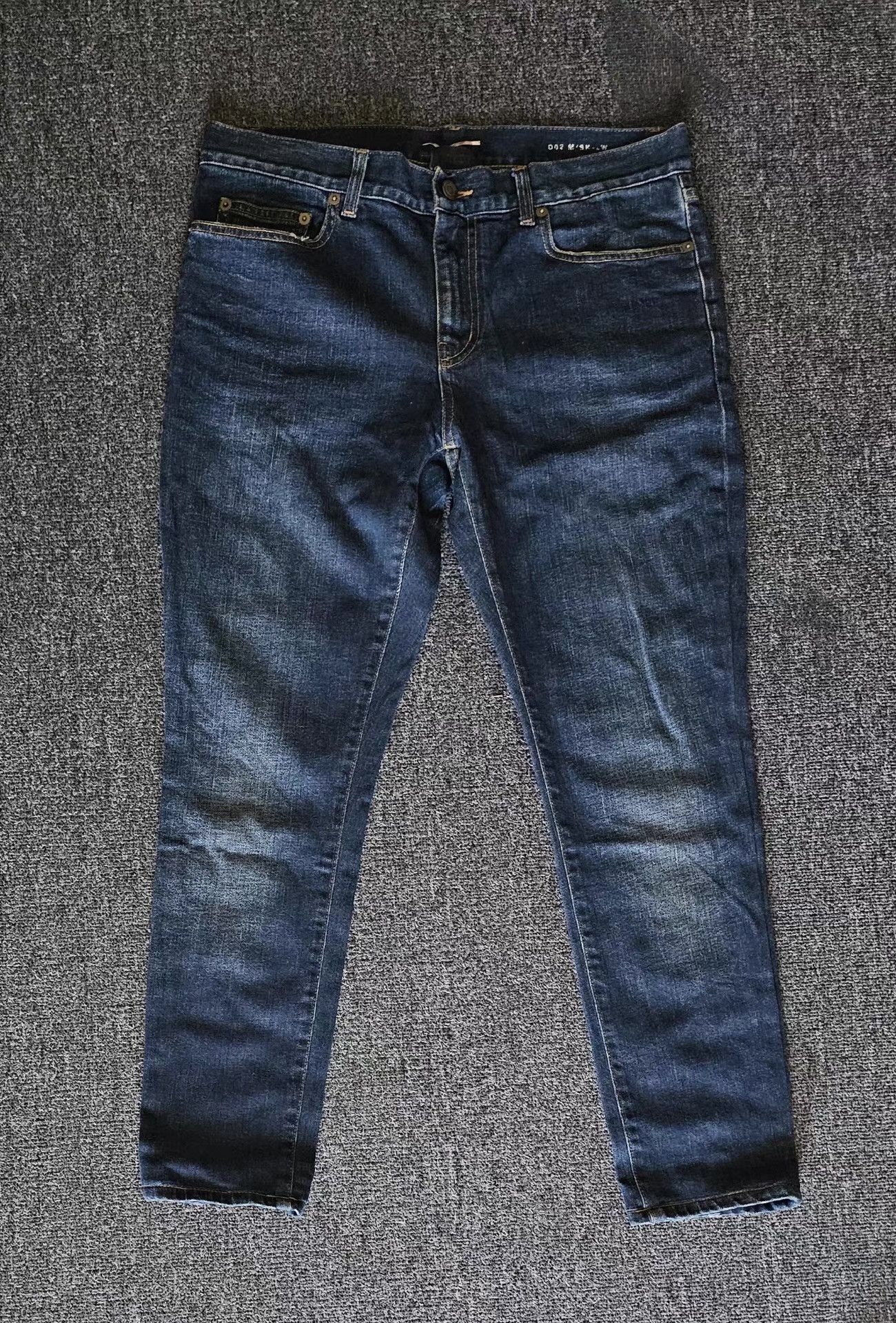 Saint Laurent Paris Saint Laurent Jeans Q4 Size US 34 / EU 50 - 1 Thumbnail