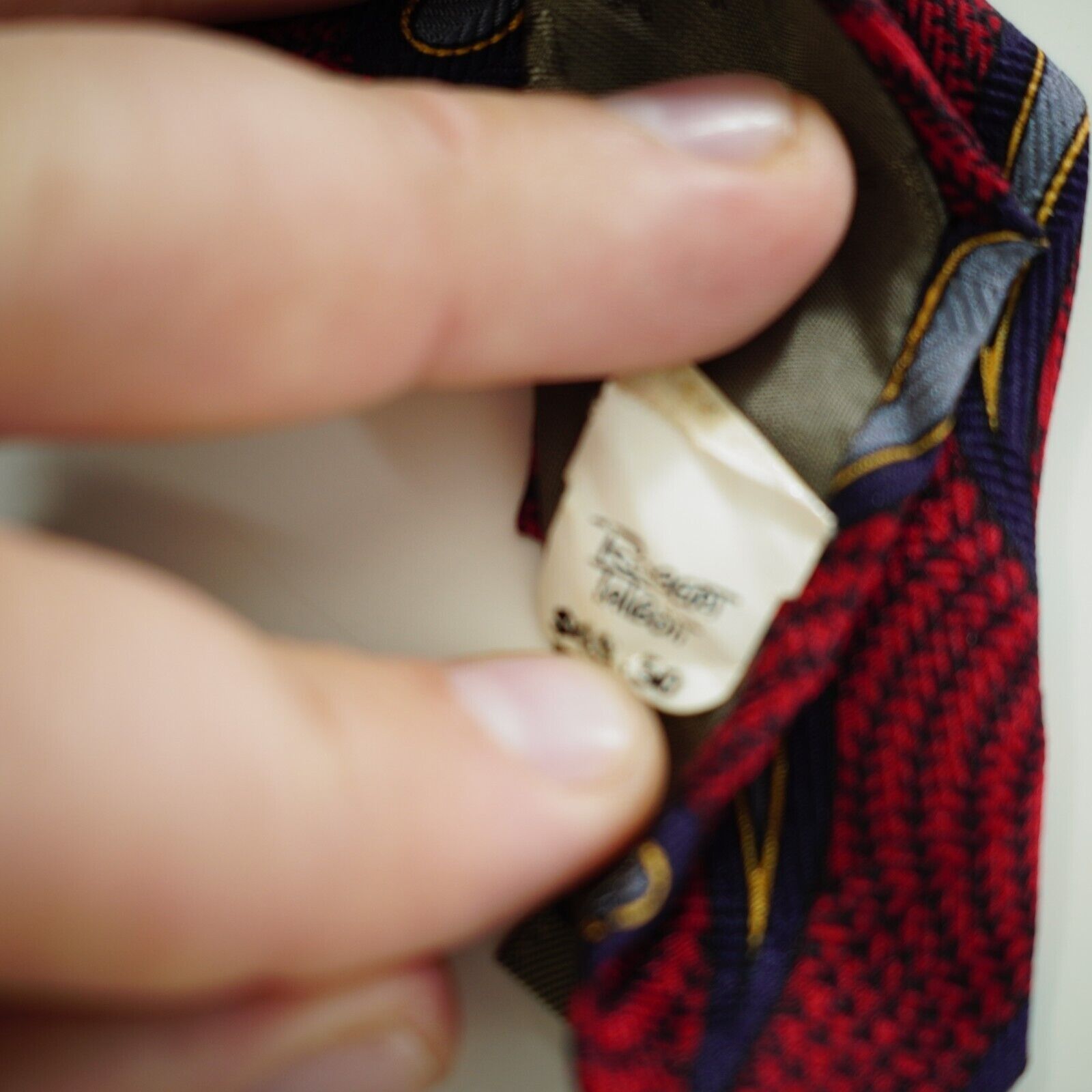 Robert Talbott Robert Talbott Studio Carmel Valley Red Paisley Jacquard Pri Size ONE SIZE - 6 Thumbnail