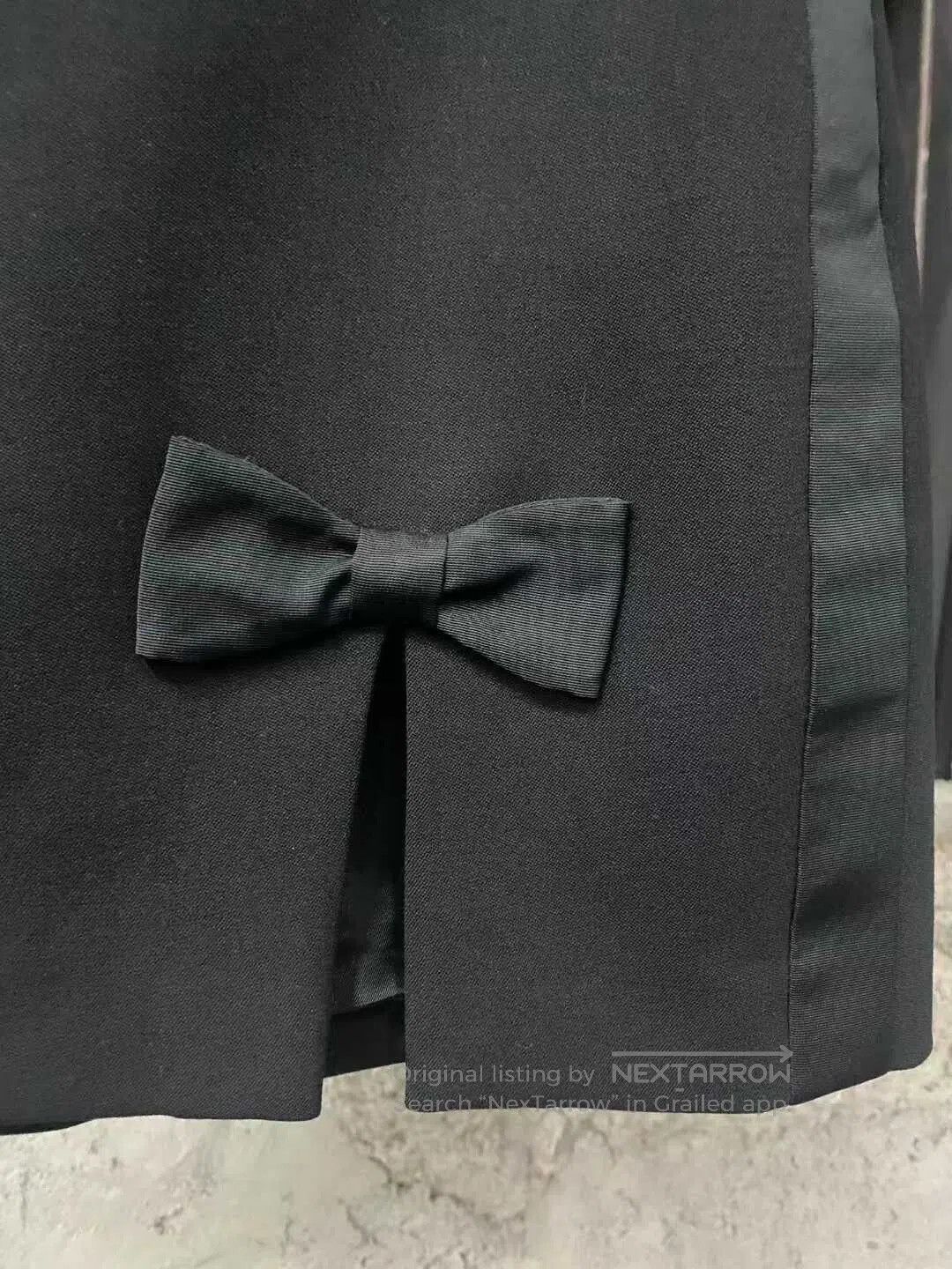 Miu Miu miumiu black bow short skirt. Size 37" - 5 Thumbnail