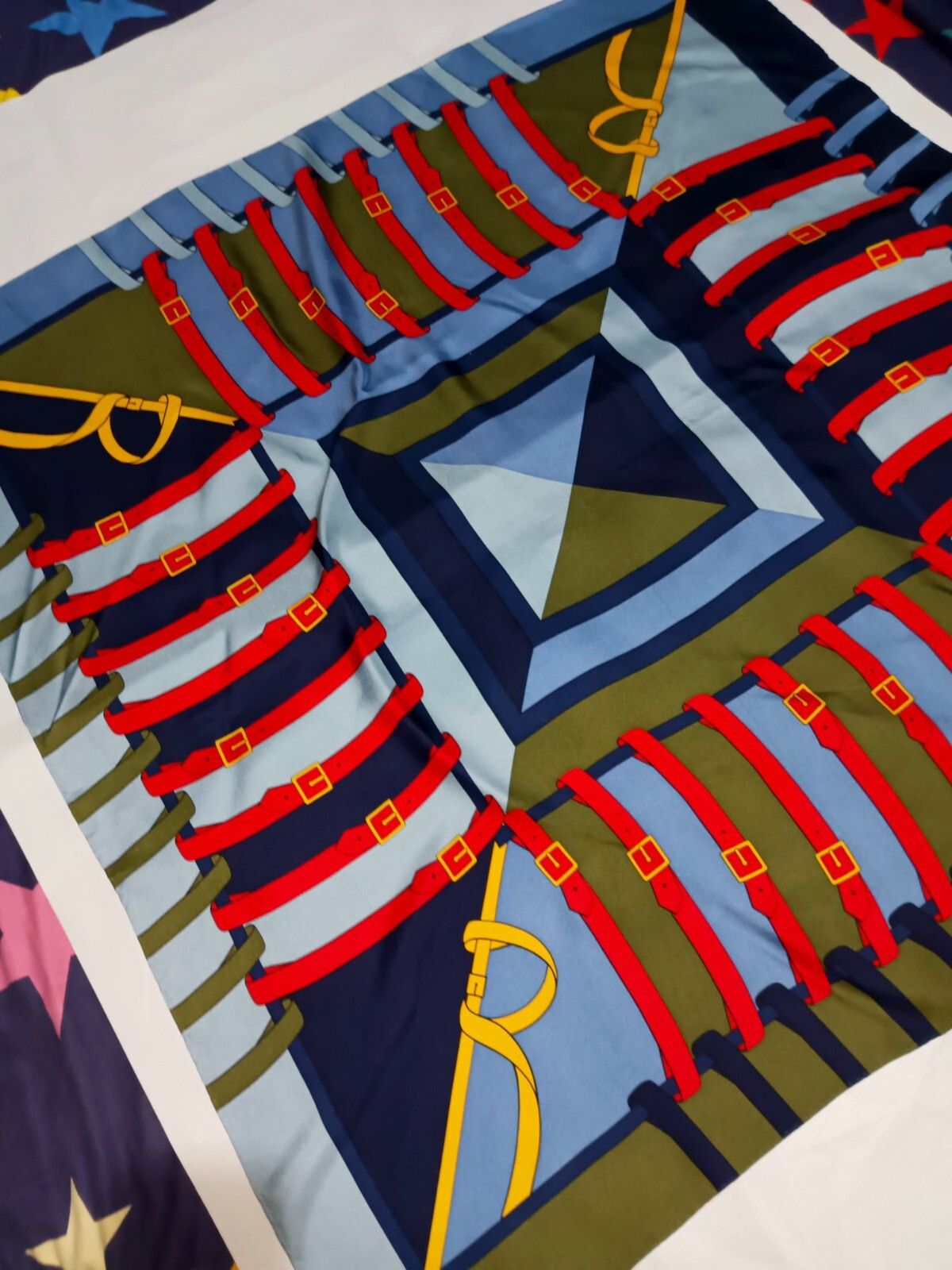 Roberta di Camerino ROBERTA Di CAMERINO ITALY Gold Blue Belt Buckle Silk Scarf Size ONE SIZE - 3 Thumbnail