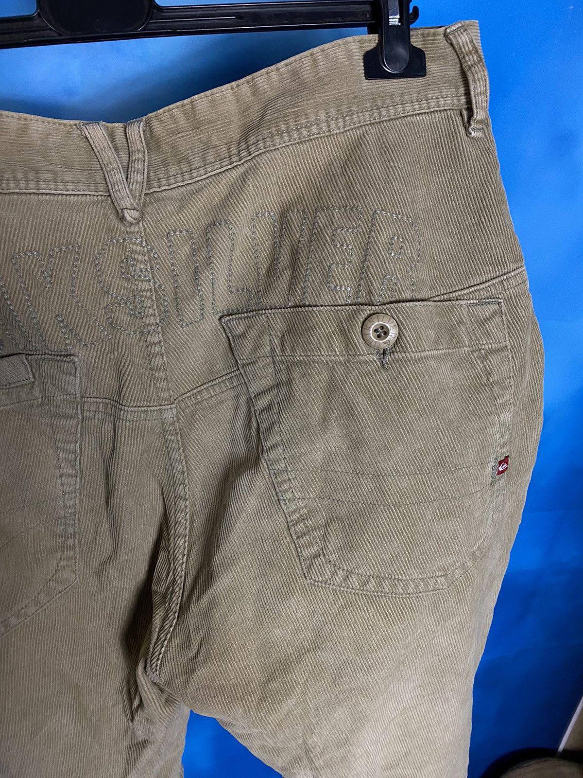 Quiksilver × Vintage Quicksilver rap bunny vintage shorts big logo velour Size US 33 - 4 Thumbnail
