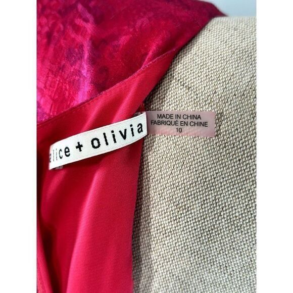 Alice + Olivia Alice + Olivia Stella Floral Jacquard Cutout Sheath Dress in Size L / US 10 / IT 46 - 6 Thumbnail