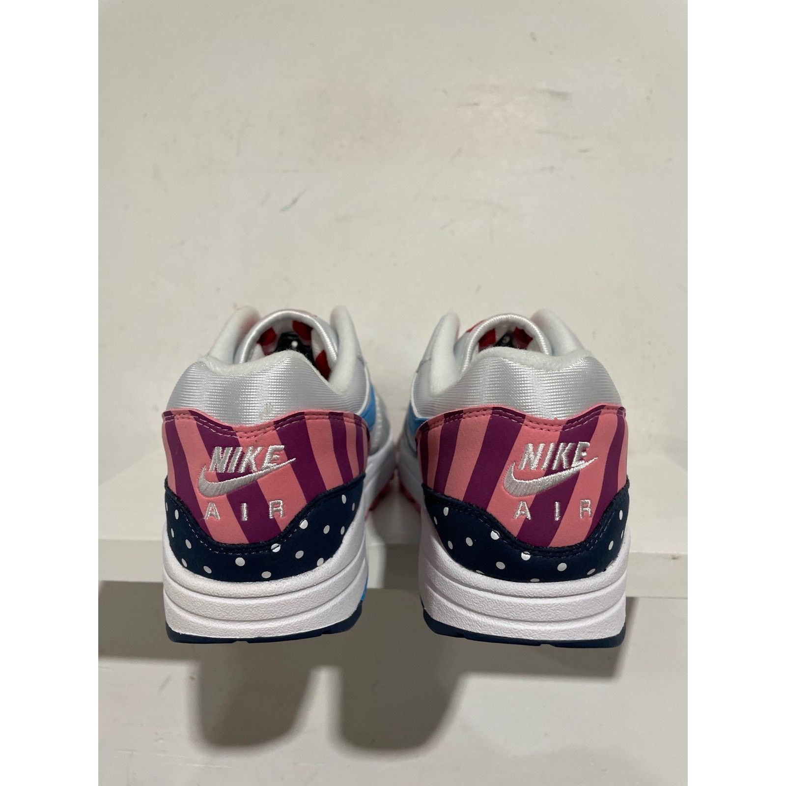Nike NIKE AIR MAX 1 PARRA 2018 SIZE 9.5 NEW Size US 9.5 / EU 42-43 - 3 Thumbnail