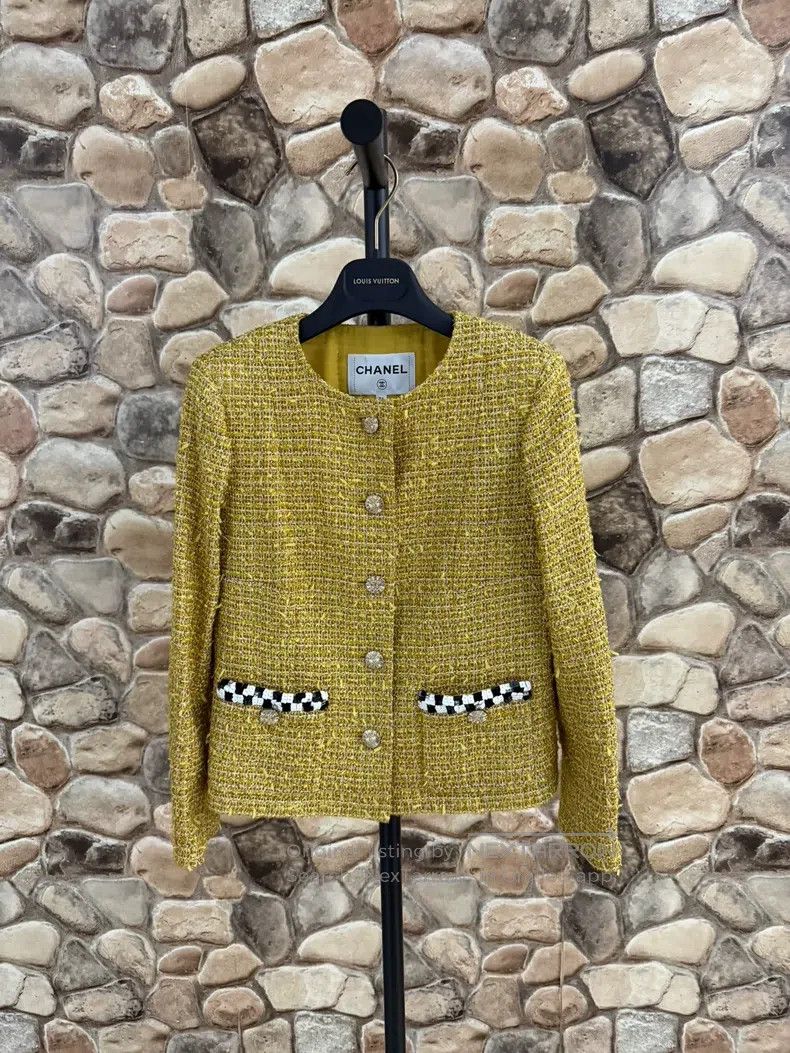 Chanel Golden tweed short coat