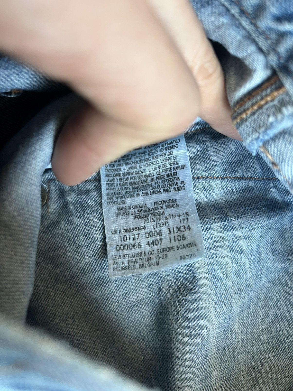 Levi's Levis Engineered Jeans Rare Pocket Design sz 31 Actual 31x34 Size US 31 - 12 Thumbnail