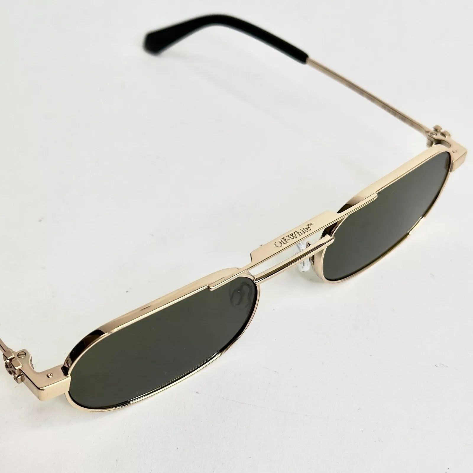 Off-White OFF-WHITE OERI123 Gold Green Square Unisex VAIDEN Logo 123 Size ONE SIZE - 9 Thumbnail