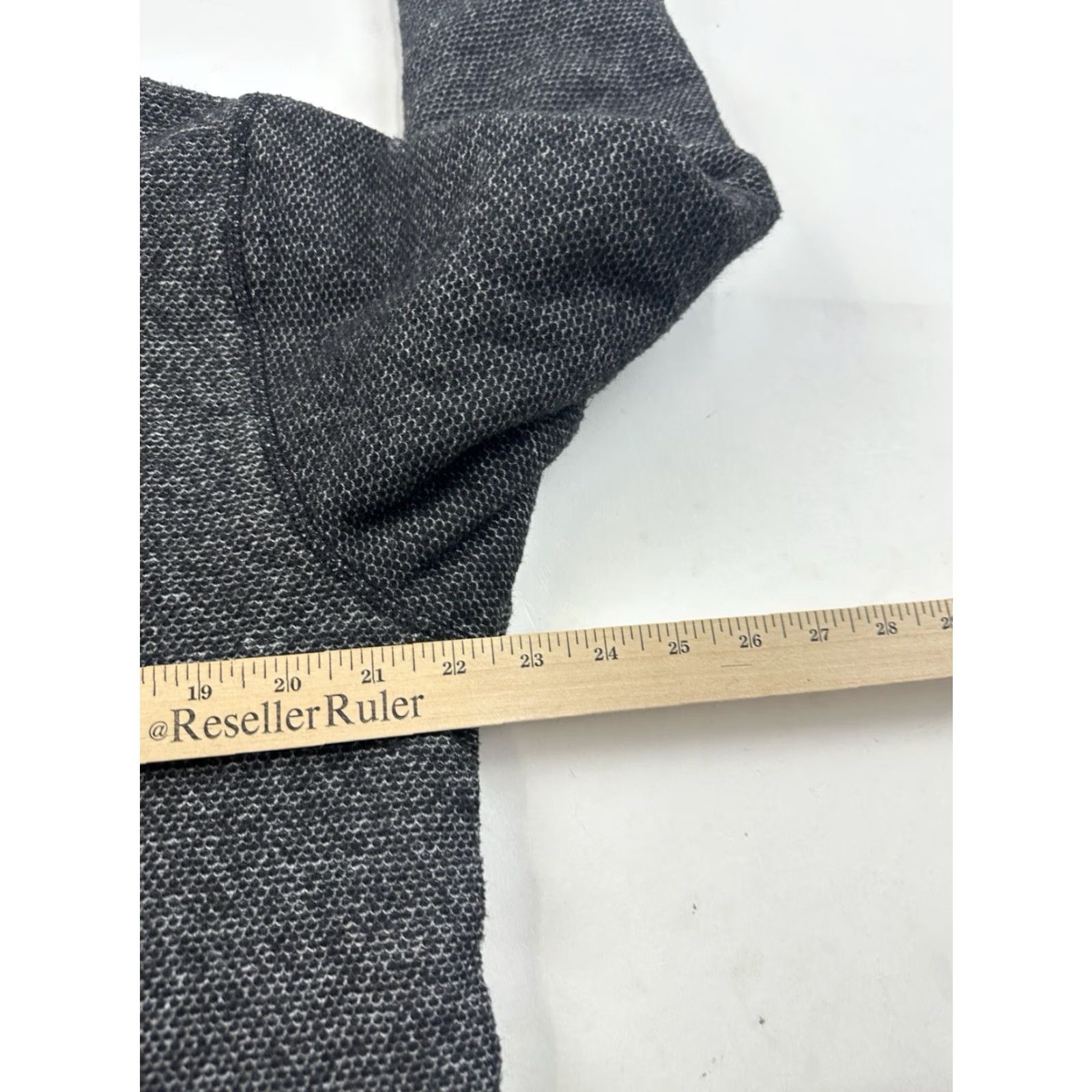 Orvis Orvis Sweater Mens Medium Gray 1/4 Zip Pullover Fleece Lined Mock Neck Travel Casual Shipping: N/A Size US M / EU 48-50 / 2 - 8 Thumbnail