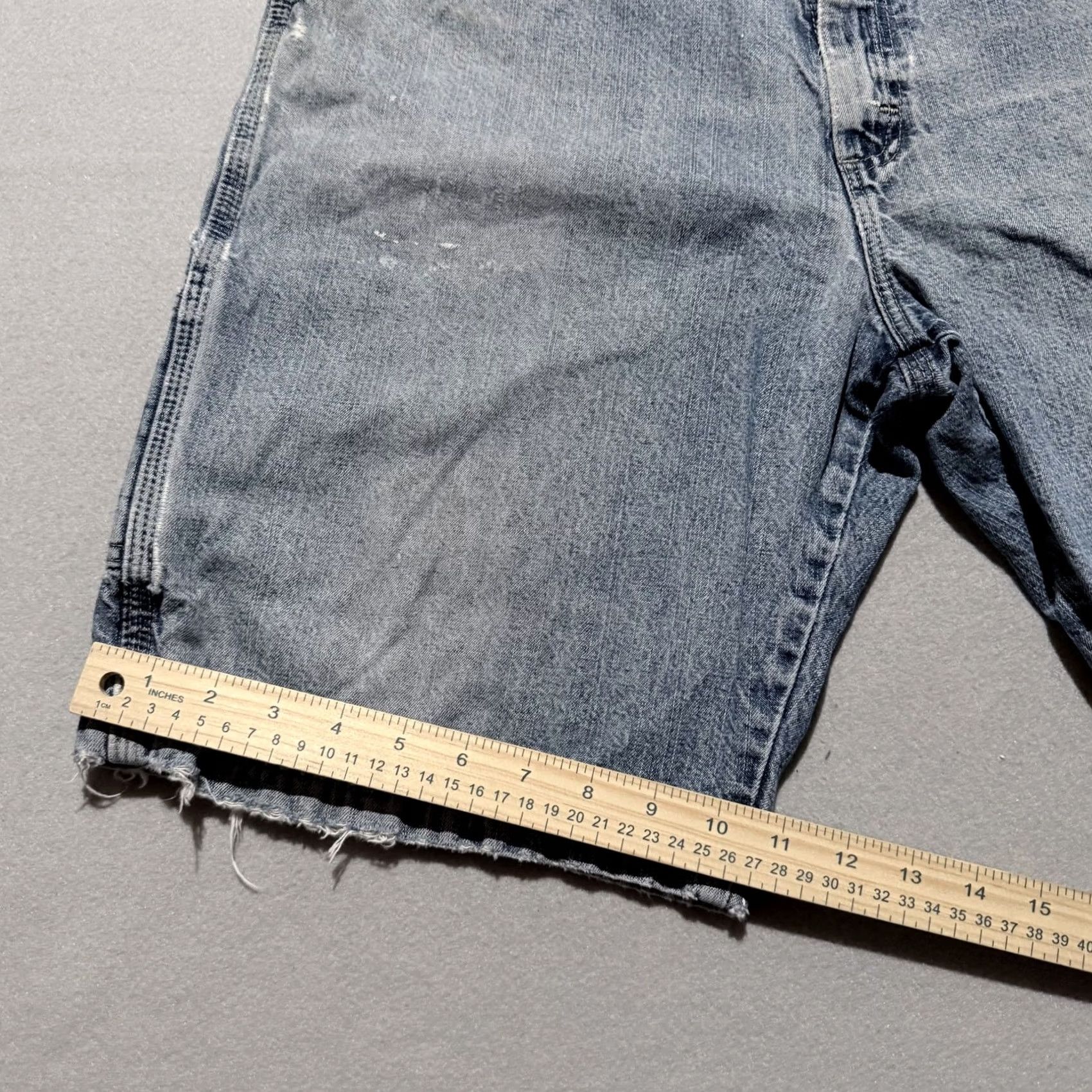 Wrangler VINTAGE Wrangler Carpenter Shorts Men Blue Denim Distressed Relaxed Fit 34 Bermuda 5-Pocket City 90s Mens Size US 34 / EU 50 - 5 Thumbnail
