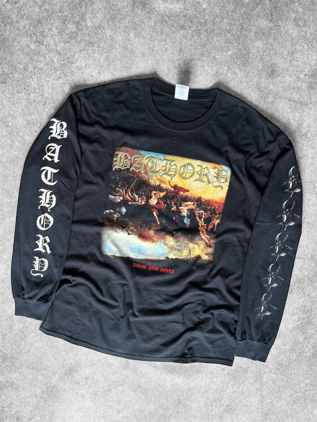Band Tees Y2K Bathory Blood Fire Death Long Sleeve Size US L / EU 52-54 / 3 - 1 Thumbnail