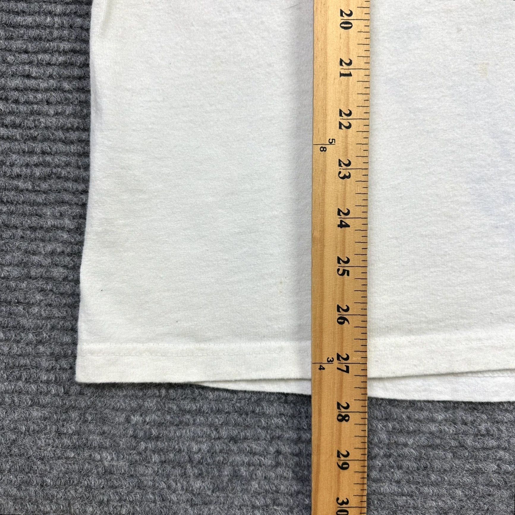 Hanes VINTAGE Houston Music Festival 2006 Rap R&B Grunge Large T-Shirt Jamie Fox Hanes White Cotton Crew Neck Short Sleeve Unisex Adults L Size US L / EU 52-54 / 3 - 5 Thumbnail