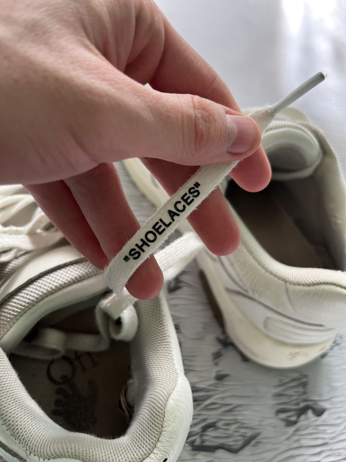 Off-White Off White Low Top Sneakers Luxury Streetwear Shoes White Size US 7 / EU 40 - 9 Thumbnail