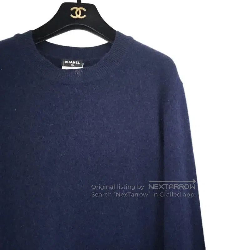 Chanel Chanel Oversized Navy Cashmere Sweater with Sequins . Size XXS / US 00 / IT 34 - 2 Thumbnail