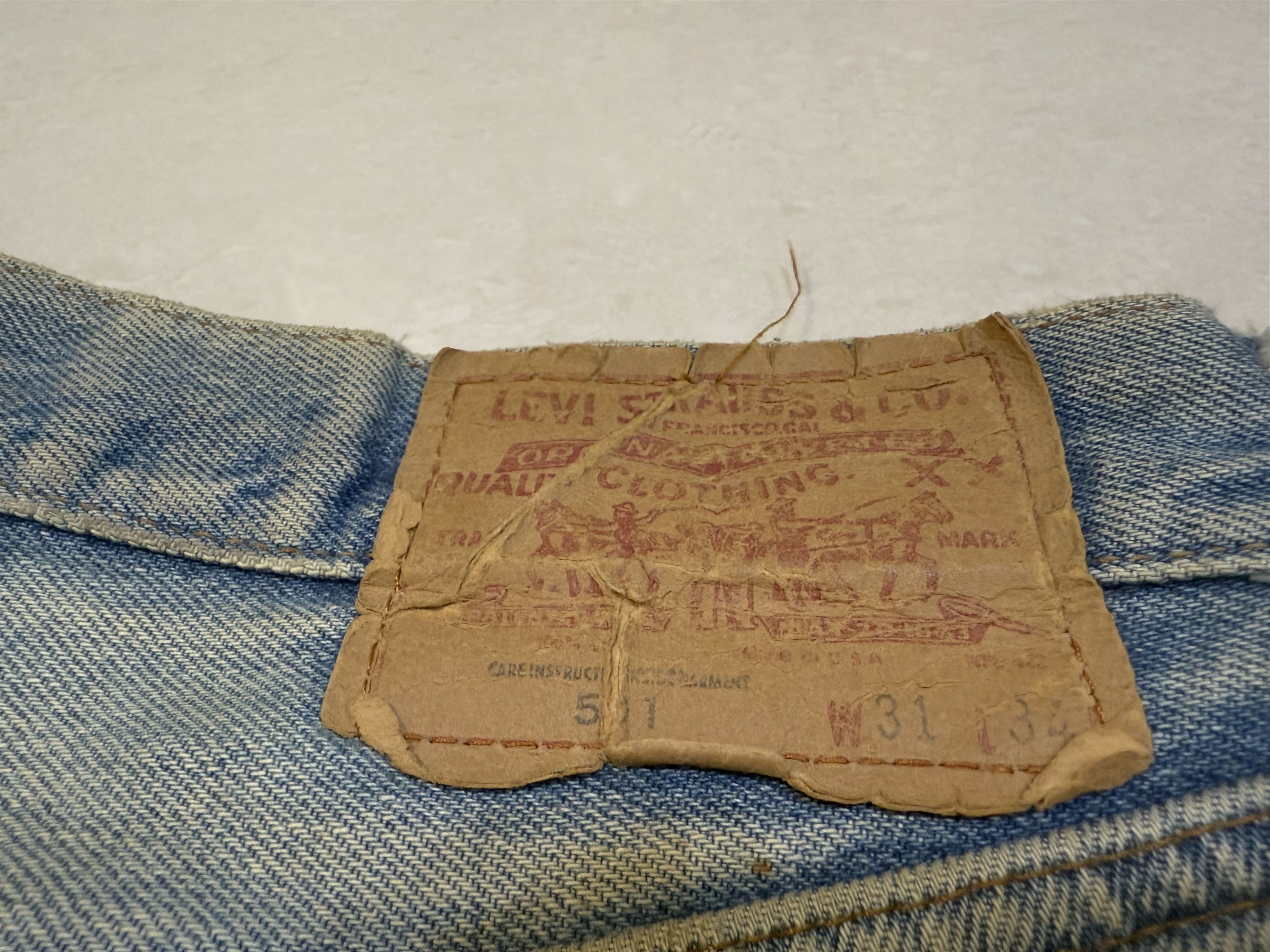 Vintage Vintage 80s Levi's 501 Selvedge Made in USA Thrashed Dirty Size US 28 / EU 44 - 6 Thumbnail