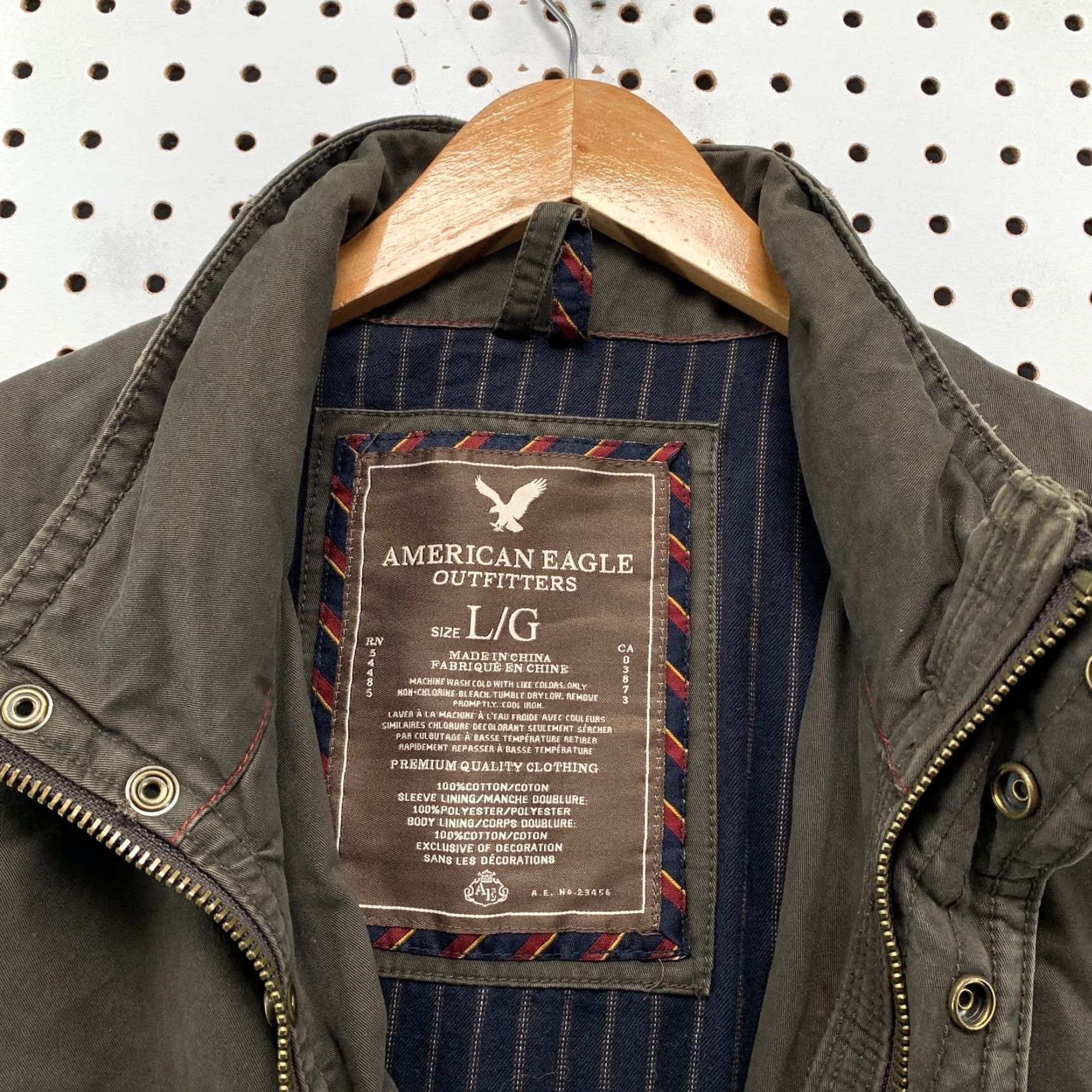 American Eagle Outfitters VINTAGE American Eagle Outfitters Military Jacket Mens Large Olive Green Skater Grunge y2K Jacket Men L Green Military Grunge 90s Size US L / EU 52-54 / 3 - 3 Thumbnail