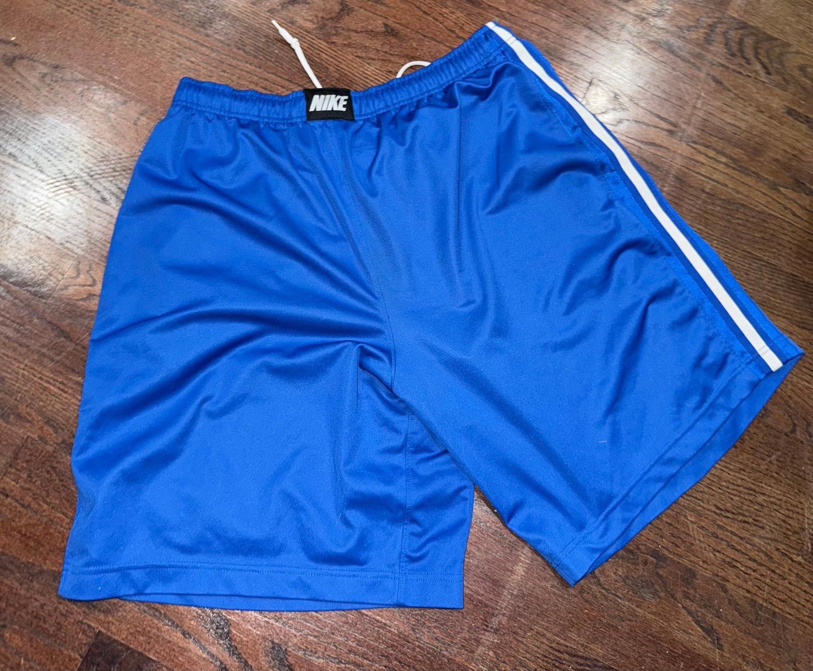 Nike Nike Basketball Men’s Hoop Shorts Rare Sz XL Y2K Size US 36 / EU 52 - 5 Thumbnail