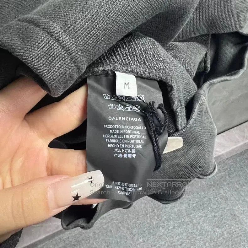 Balenciaga Balenciaga Gray Logo Print Hoodie. Size US XS / EU 42 / 0 - 4 Thumbnail