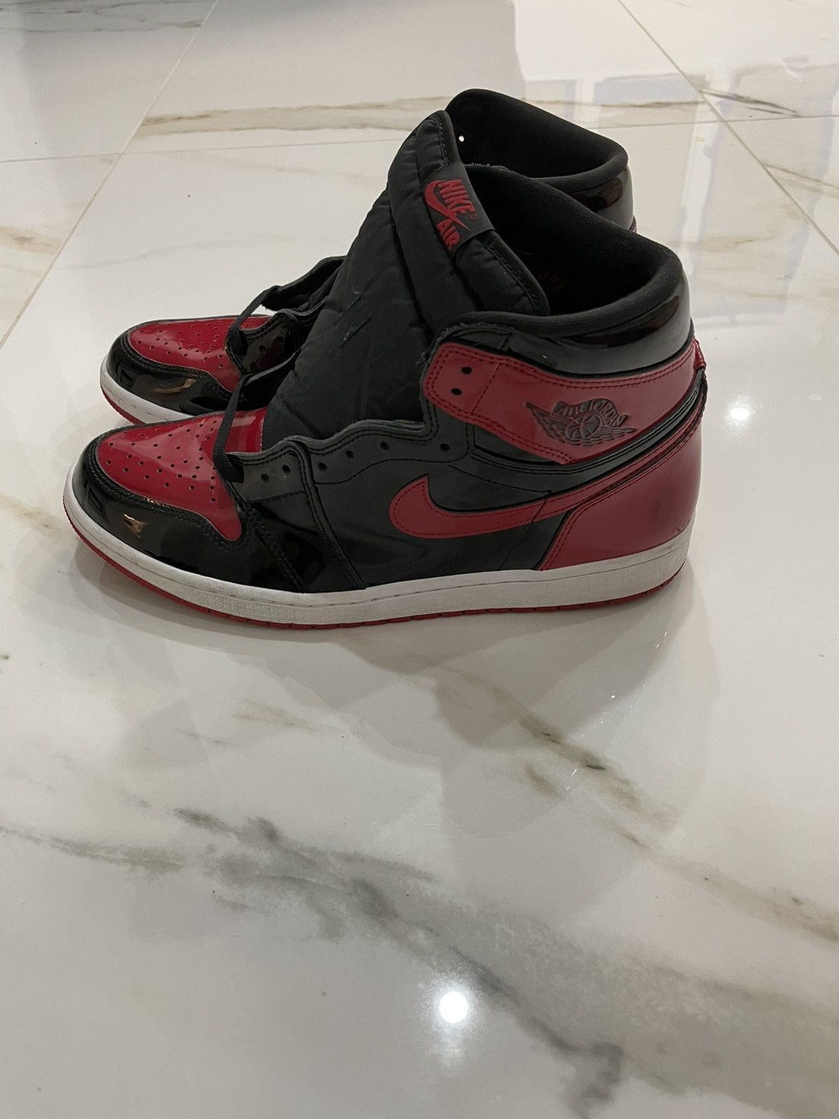 Jordan Brand Jordan 1 Retro High OG Patent Bred Size US 11 / EU 44 - 3 Thumbnail