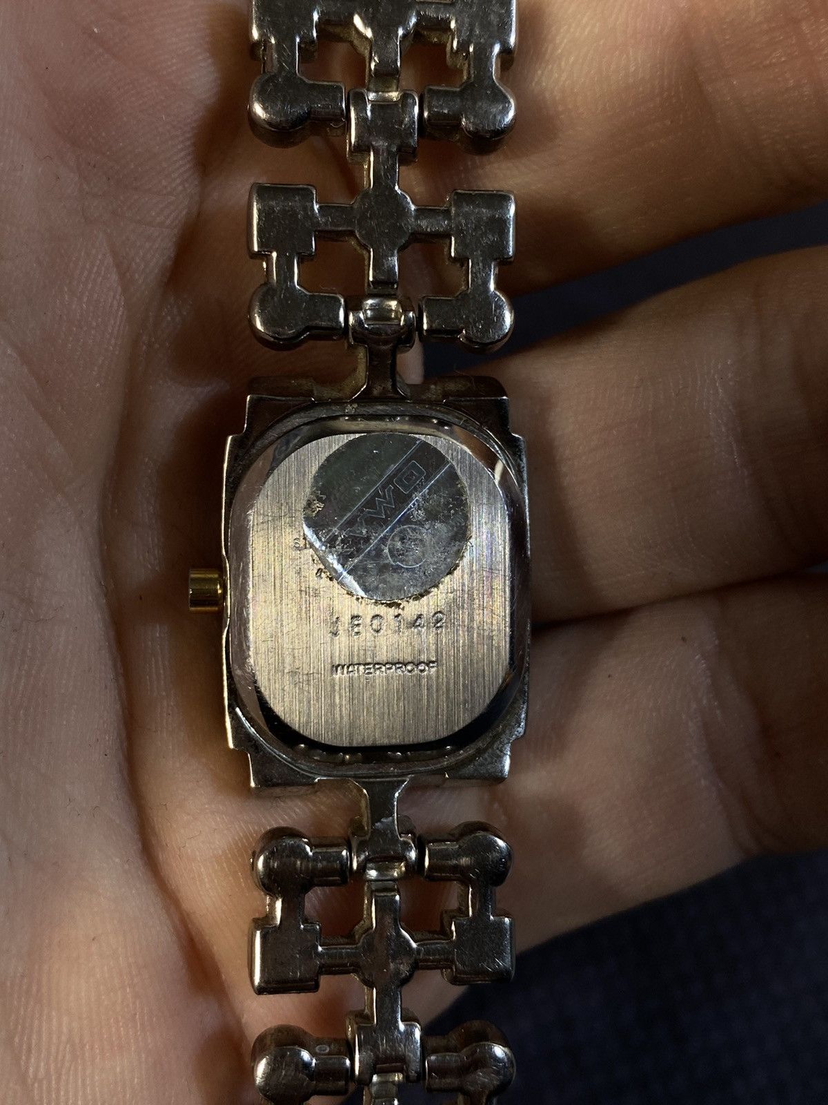 Japanese Brand × Vintage Elegant Quartz Crystal Watch Japanese Brand Size ONE SIZE - 6 Thumbnail