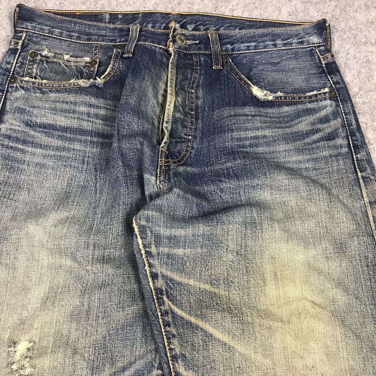 Levi's Vintage Clothing VINTAGE LEVIS 501 32X33 DISTRESSED DENIM PANTS Size US 32 / EU 48 - 7 Thumbnail