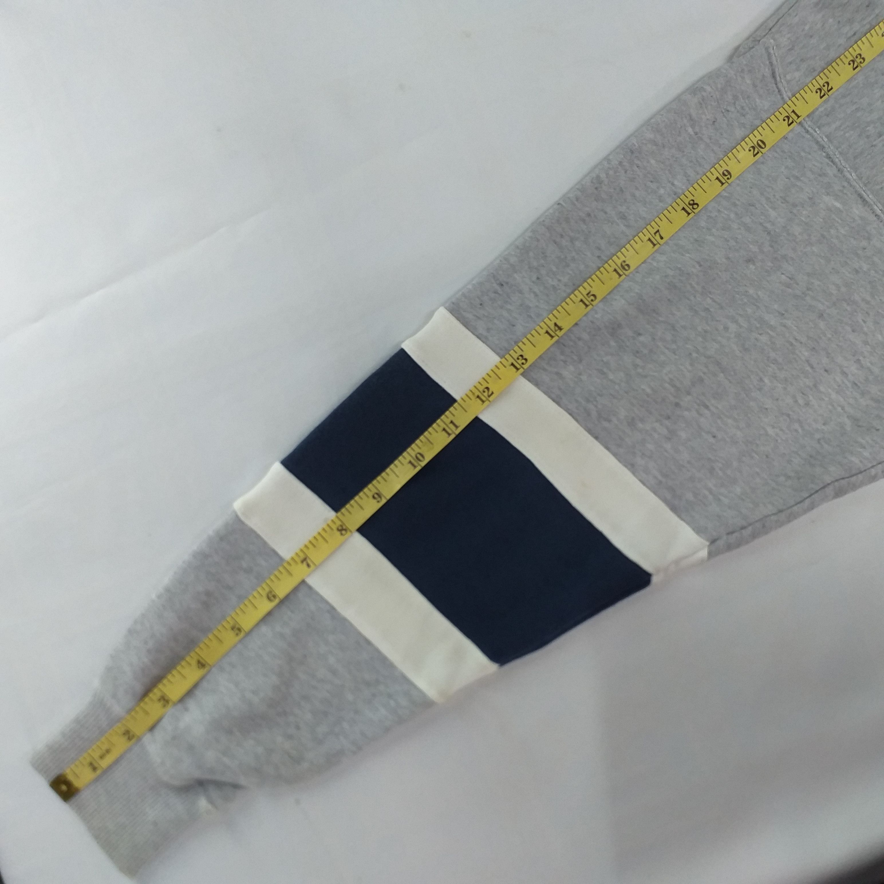 Japanese Brand Vintage Ellese Big Logo Sweatshirt -SW007 Size US S / EU 44-46 / 1 - 6 Thumbnail