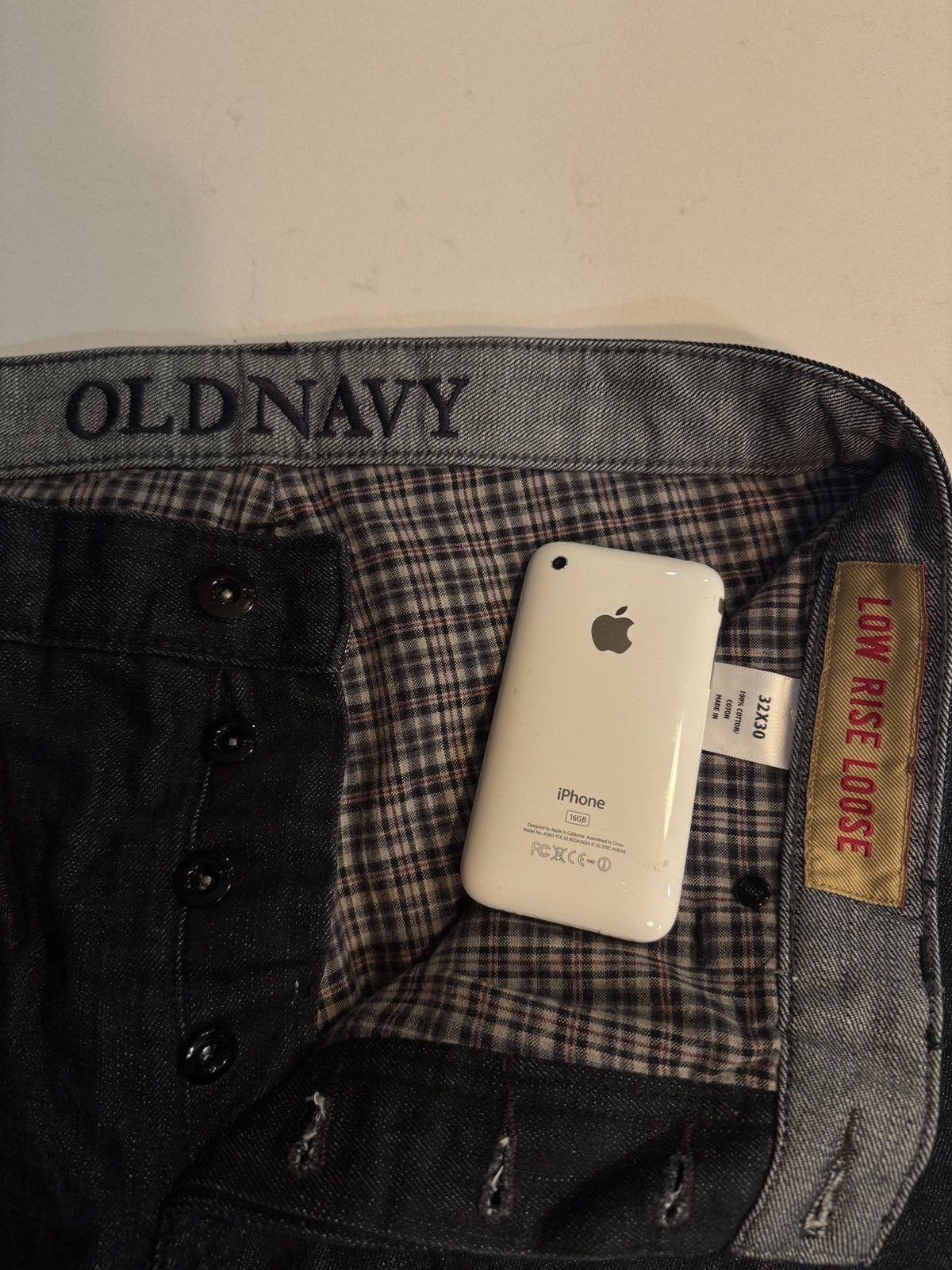 Old Navy Old navy flannel lined navy baggy denim Size US 32 / EU 48 - 3 Thumbnail