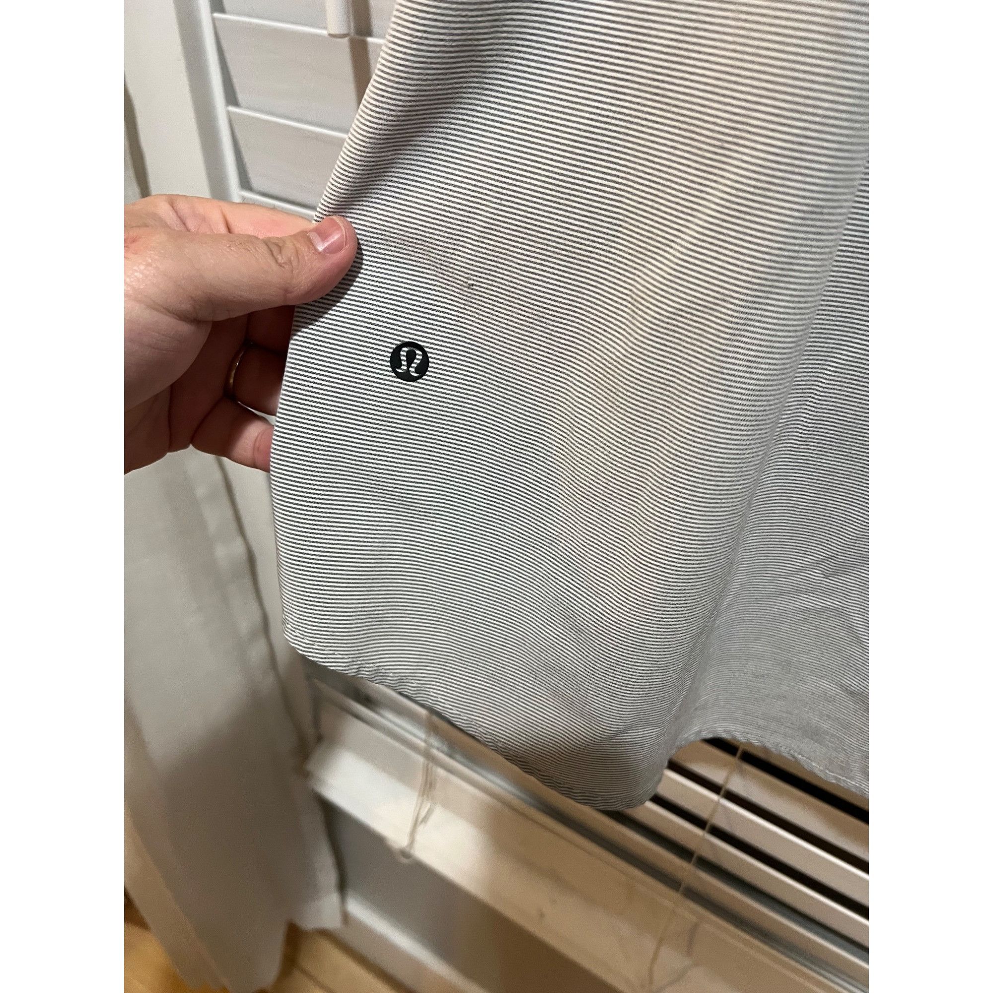Lululemon Lululemon Long Sleeve Button Up Shirt - Size XL Size US XL / EU 56 / 4 - 5 Thumbnail