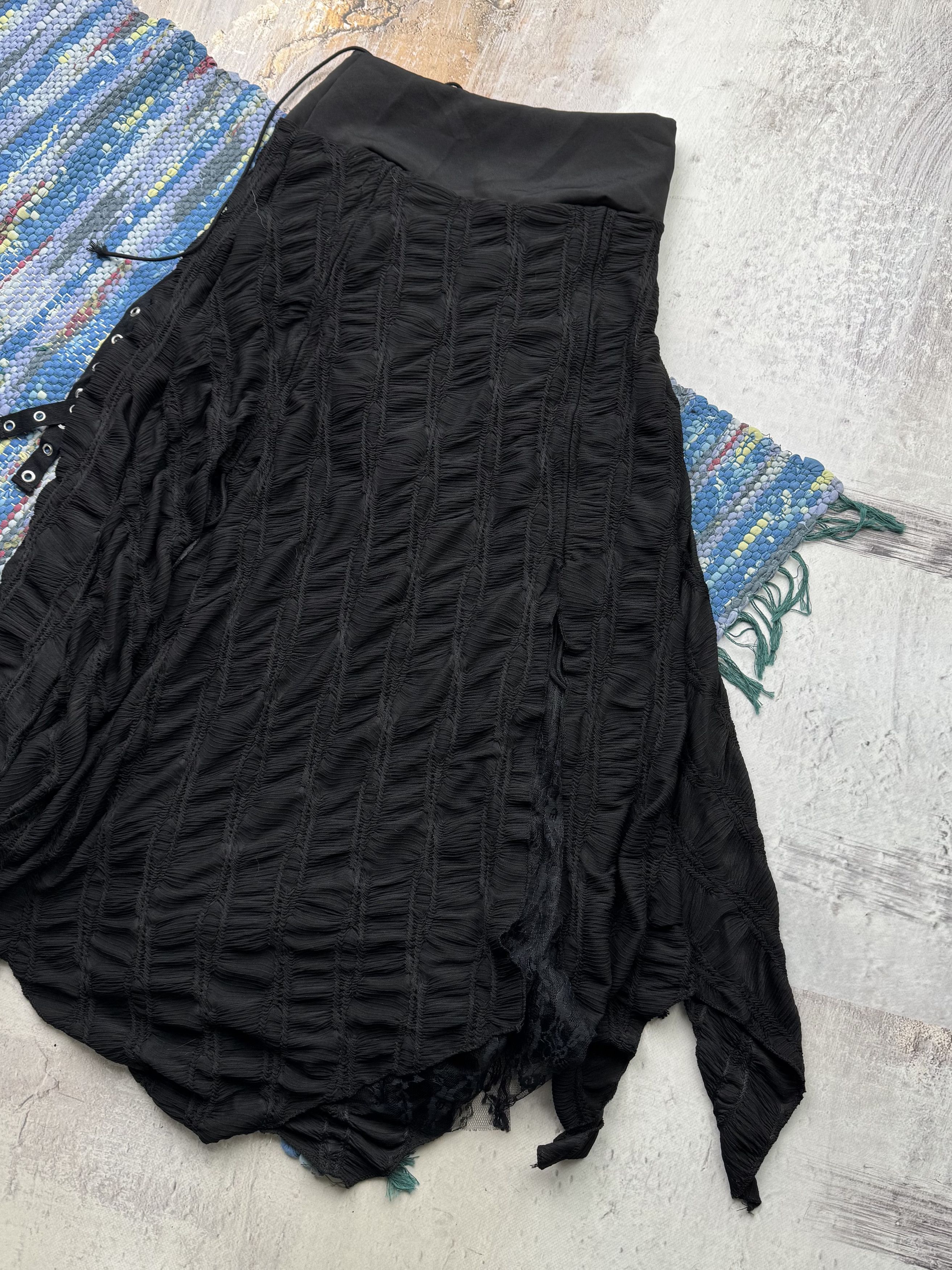 Vintage Vintage Goth Flare Skirt With Bondage A671(211)D15 Size 27" / US 4 / IT 40 - 8 Thumbnail