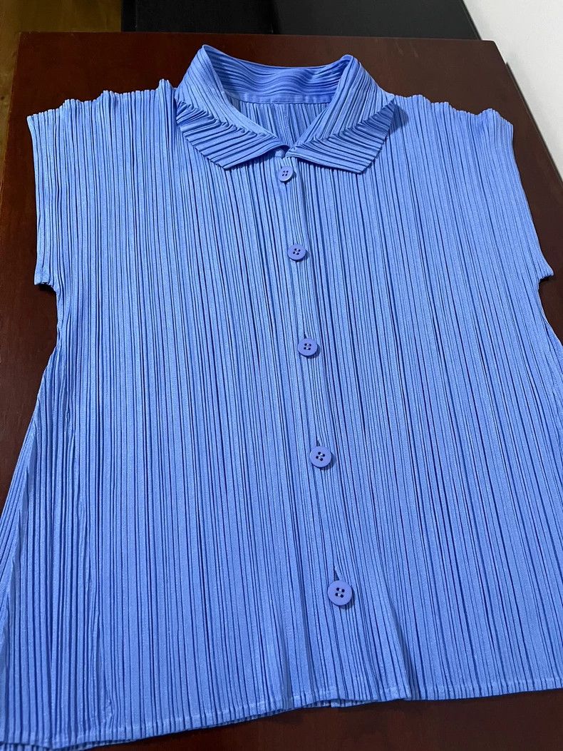 Issey Miyake Issey Miyake size:3 Blue pleated cardigan Size XS / US 0-2 / IT 36-38 - 4 Thumbnail