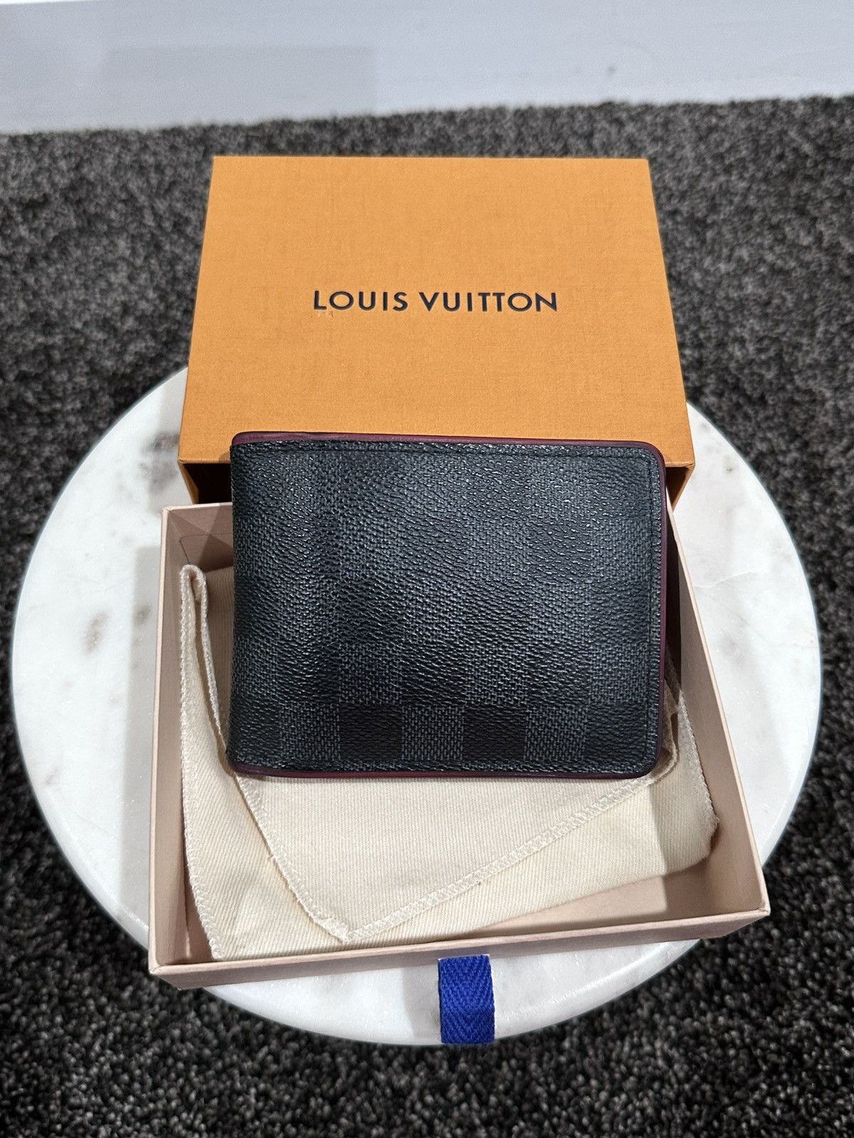 Louis Vuitton Louis Vuitton Black Graphite Damier Multiple Bifold Wallet Size ONE SIZE - 1 Thumbnail