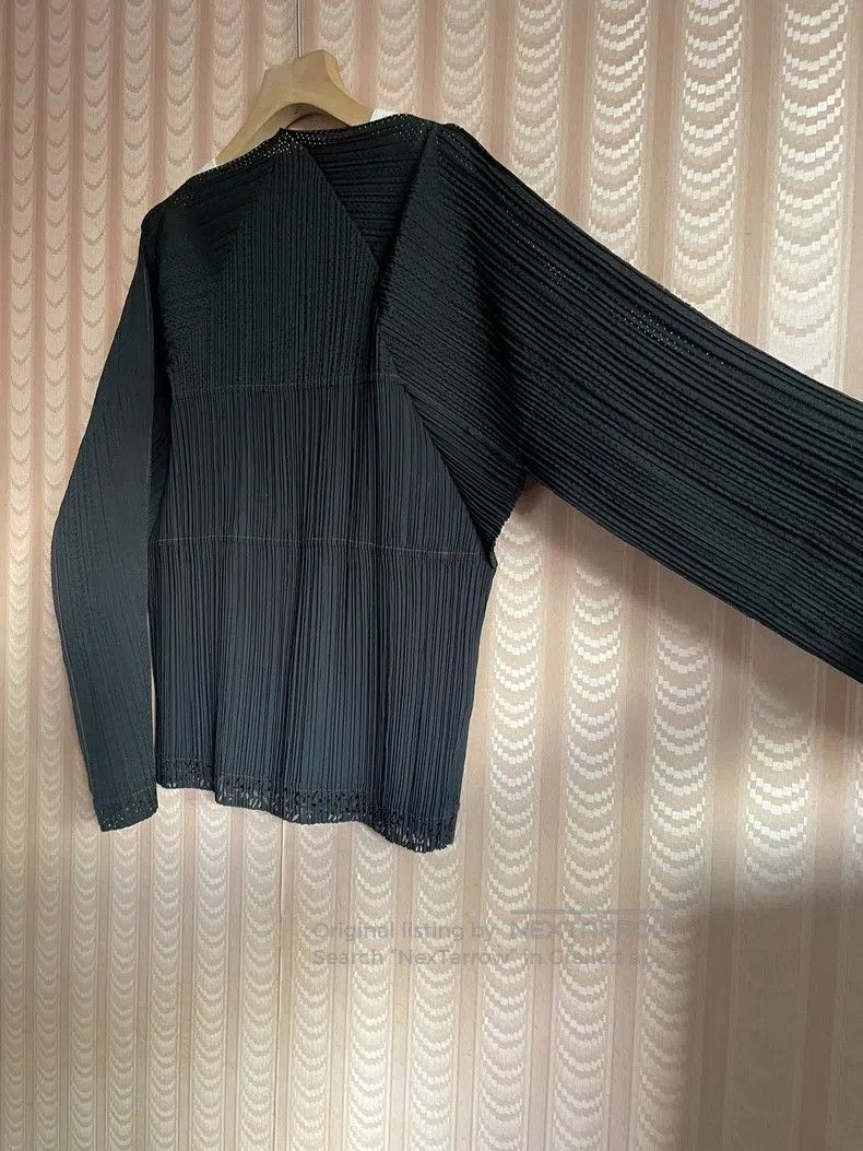 Issey Miyake Issey Miyake Rare Paper-cut Hollow Out 3D Pleated Midi Ski Size 25" / US 0 / IT 36 - 4 Thumbnail