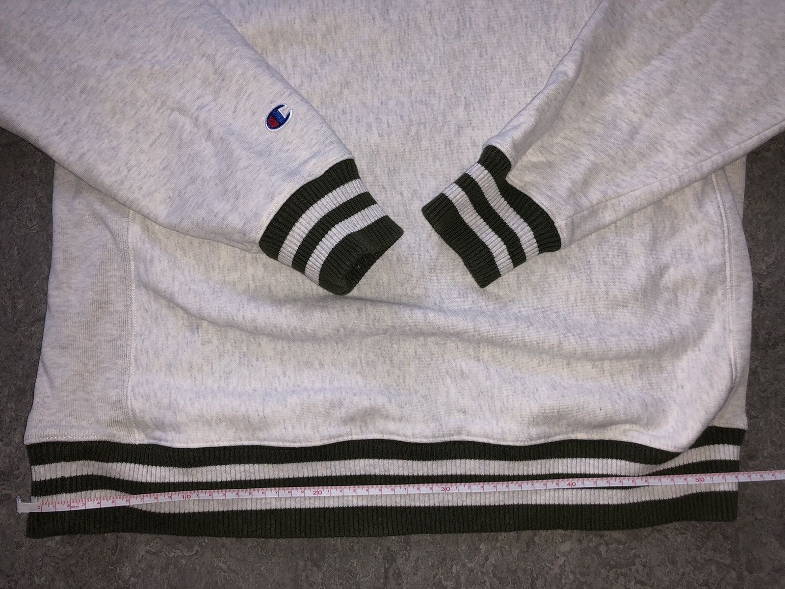 Champion × Earl Sweatshirt Champion Logo sweatshirt vintage Size US L / EU 52-54 / 3 - 10 Thumbnail