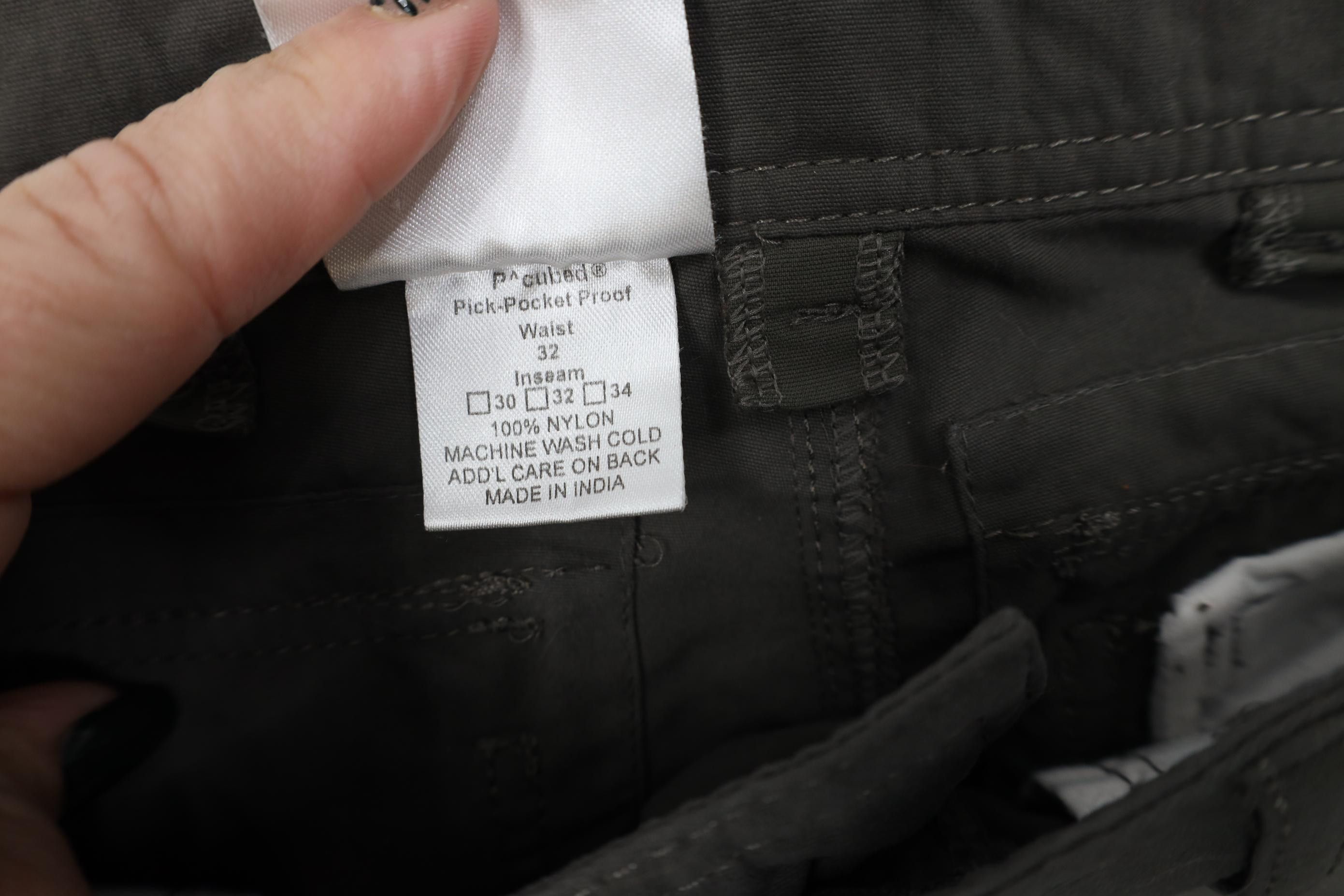 Vintage Clothing Arts Pick Pocket Proof Cargo Shorts Gray Nylon Size US 32 / EU 48 - 8 Thumbnail