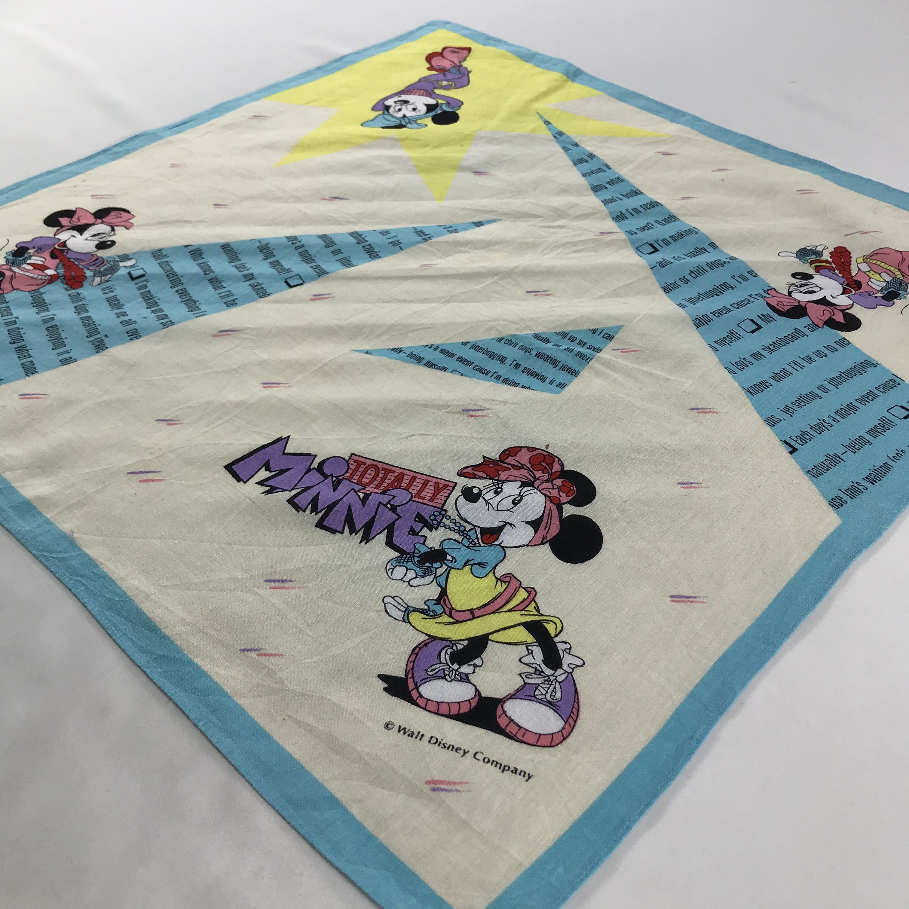 Disney × Vintage Disney Bandana / Handkerchief / Neckerchief - S1834 Size ONE SIZE - 2 Thumbnail