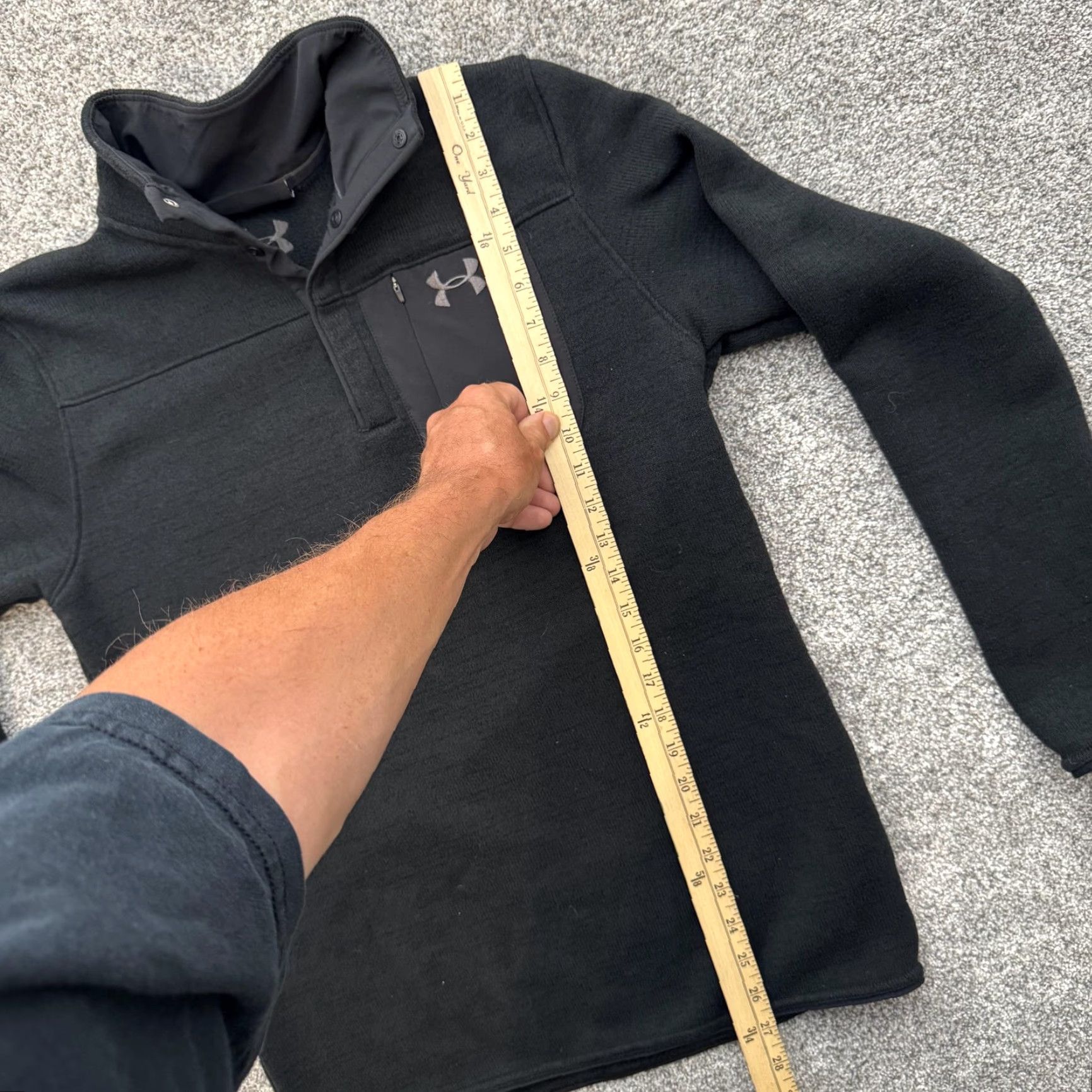 Under Armour Under Armour Pullover Mens Medium Black Fleece Chest Pocket 1316276 Size US M / EU 48-50 / 2 - 2 Thumbnail