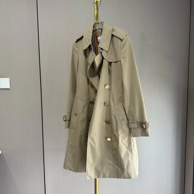 Burberry Burberry Khaki Cotton Women's Trench Coat Size ONE SIZE - 1 Thumbnail