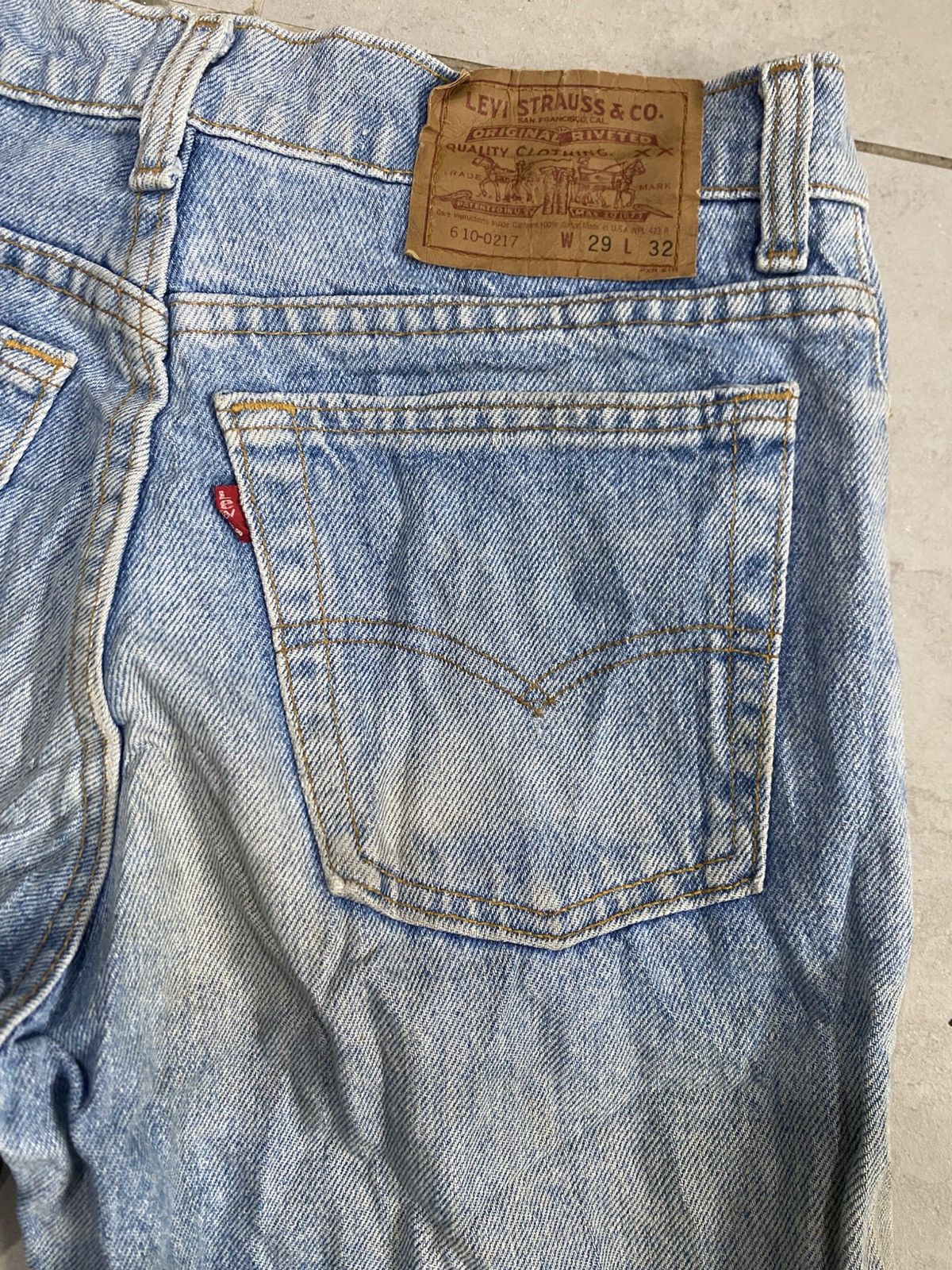 Levi's VINTAGE LEVIS 610-0217 USA Size US 28 / EU 44 - 11 Thumbnail