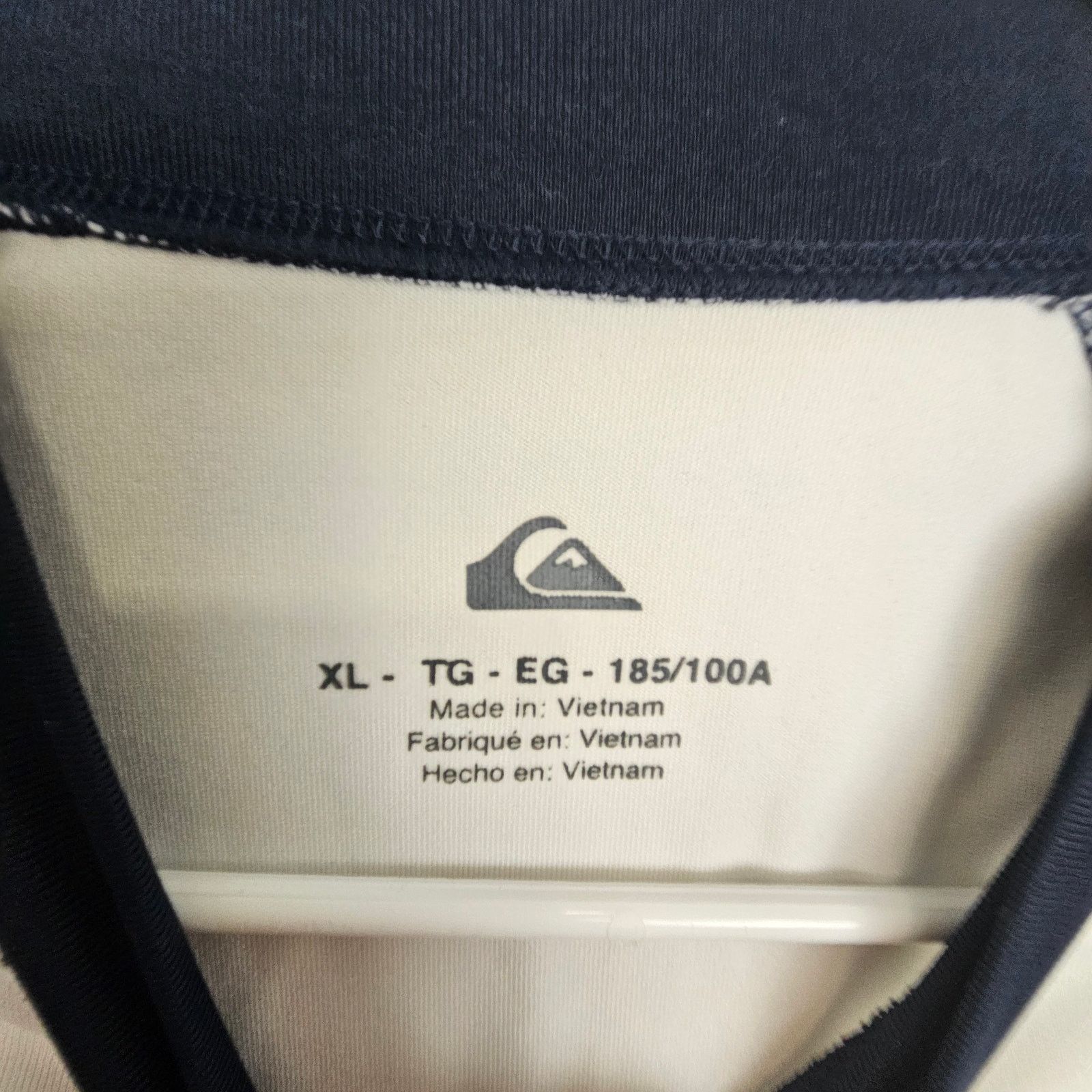 Quiksilver Quiksilver Rash Guard Navy Blue White Short Sleeve XL Size US 40 / EU 56 - 6 Thumbnail