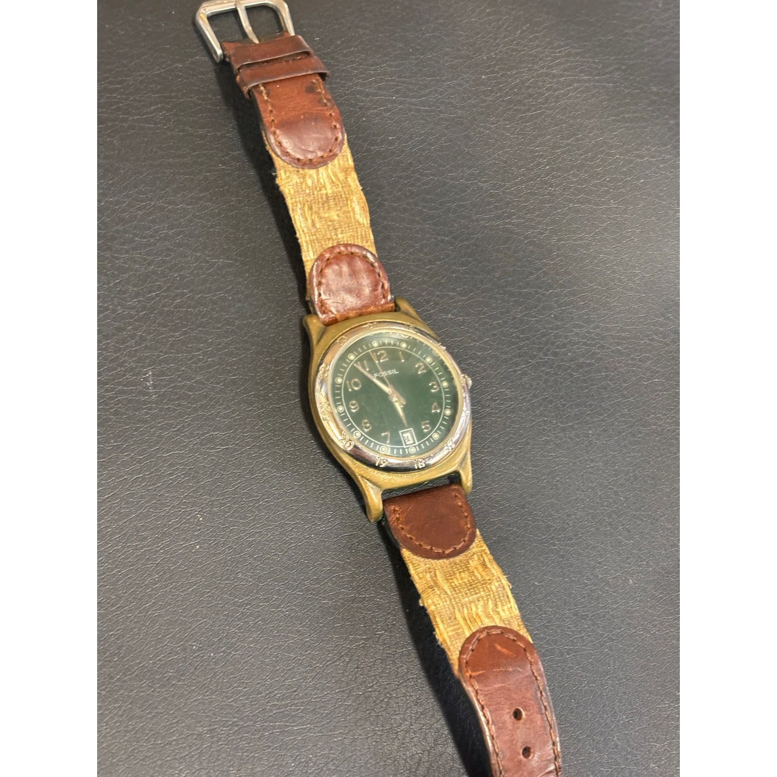 Fossil Vintage Authentic Fossil EC-6845 Men’s Watch! New Battery! Size ONE SIZE - 2 Thumbnail