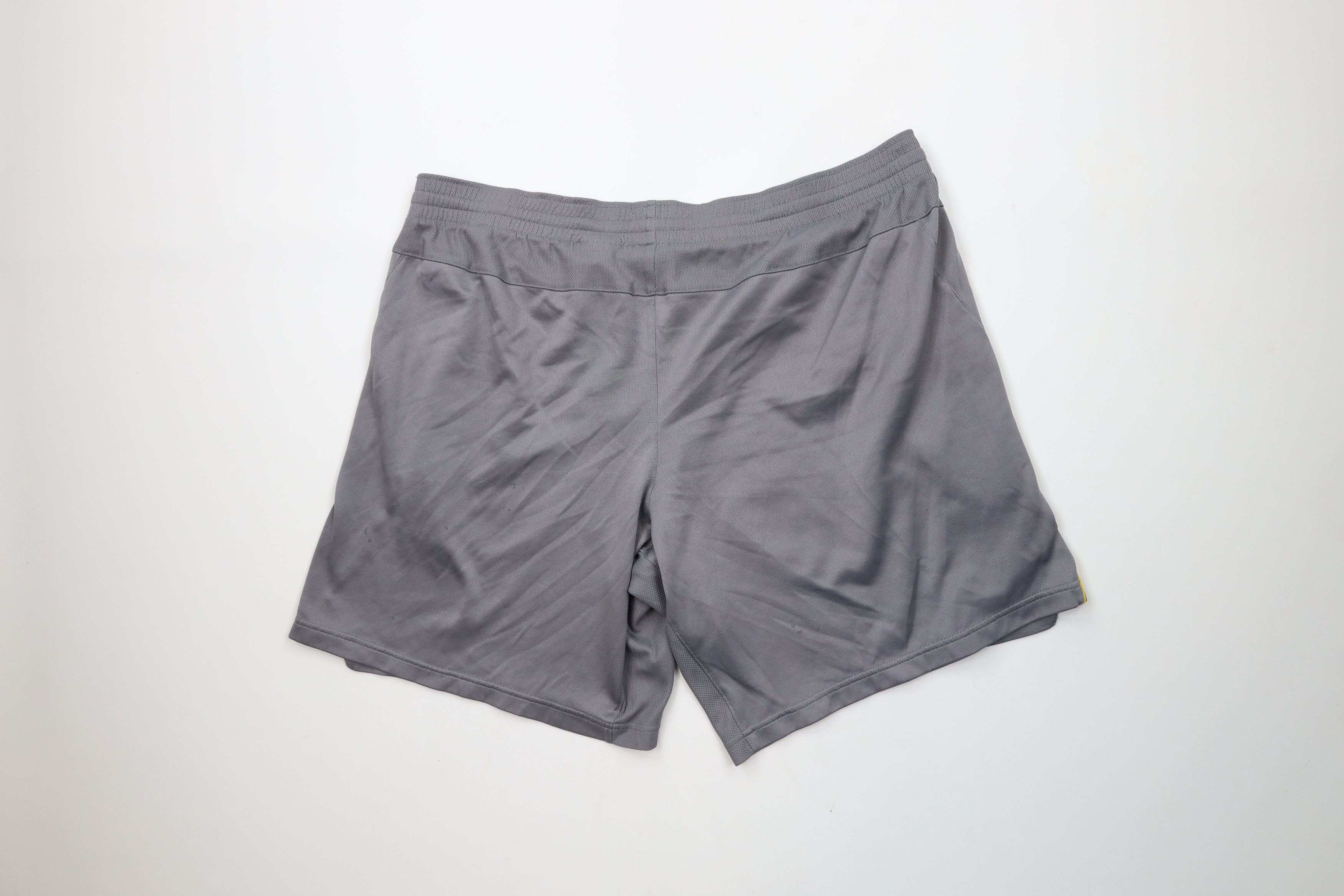 Nike × Vintage Vintage Nike Mini Swoosh University of Michigan Shorts AS IS Size US 36 / EU 52 - 9 Thumbnail
