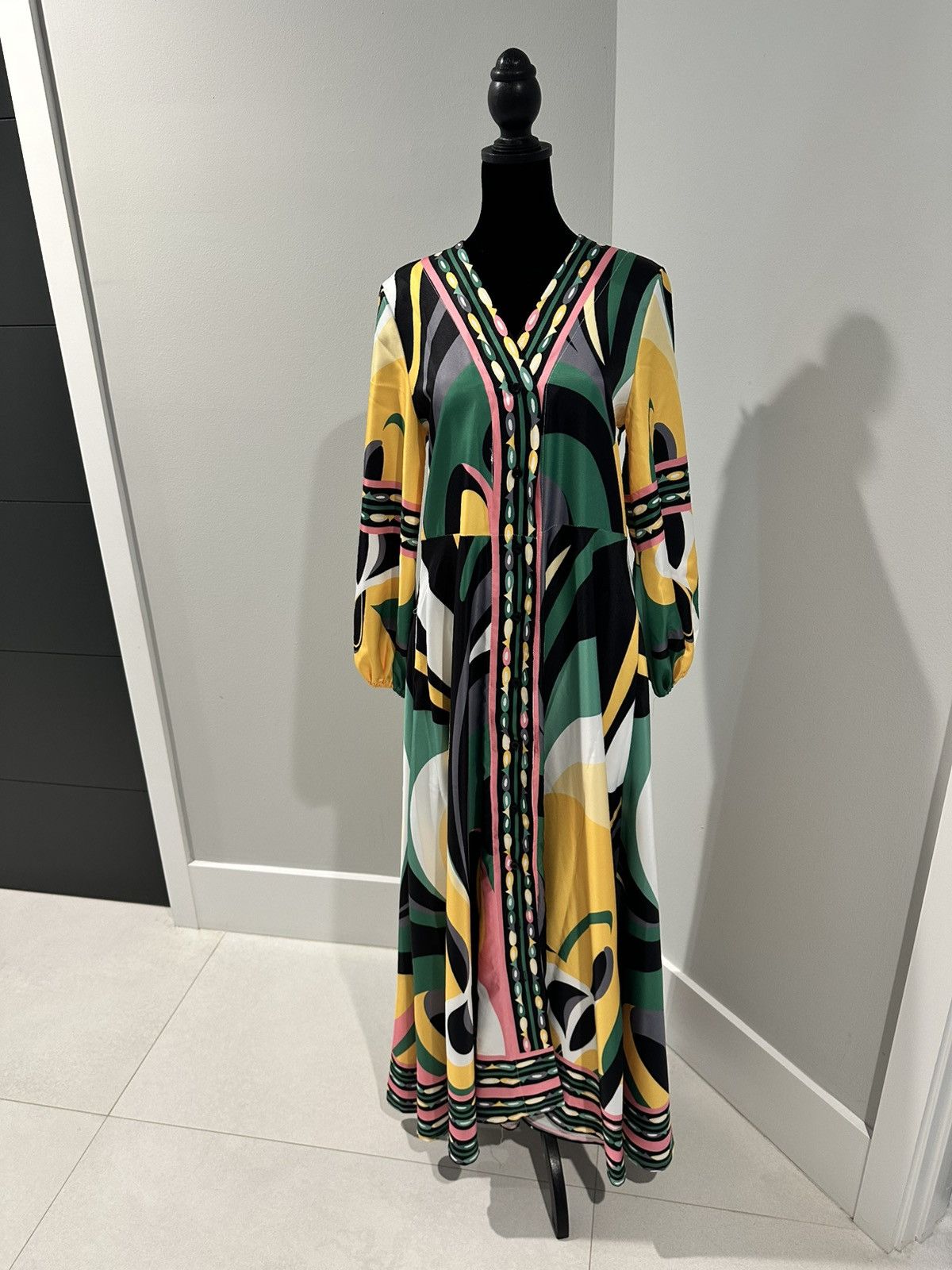 Other N BY Nancy MAXI BALLOON SLEEVE STATEMENT FASHION DRESS Size S / US 4 / IT 40 - 1 Thumbnail