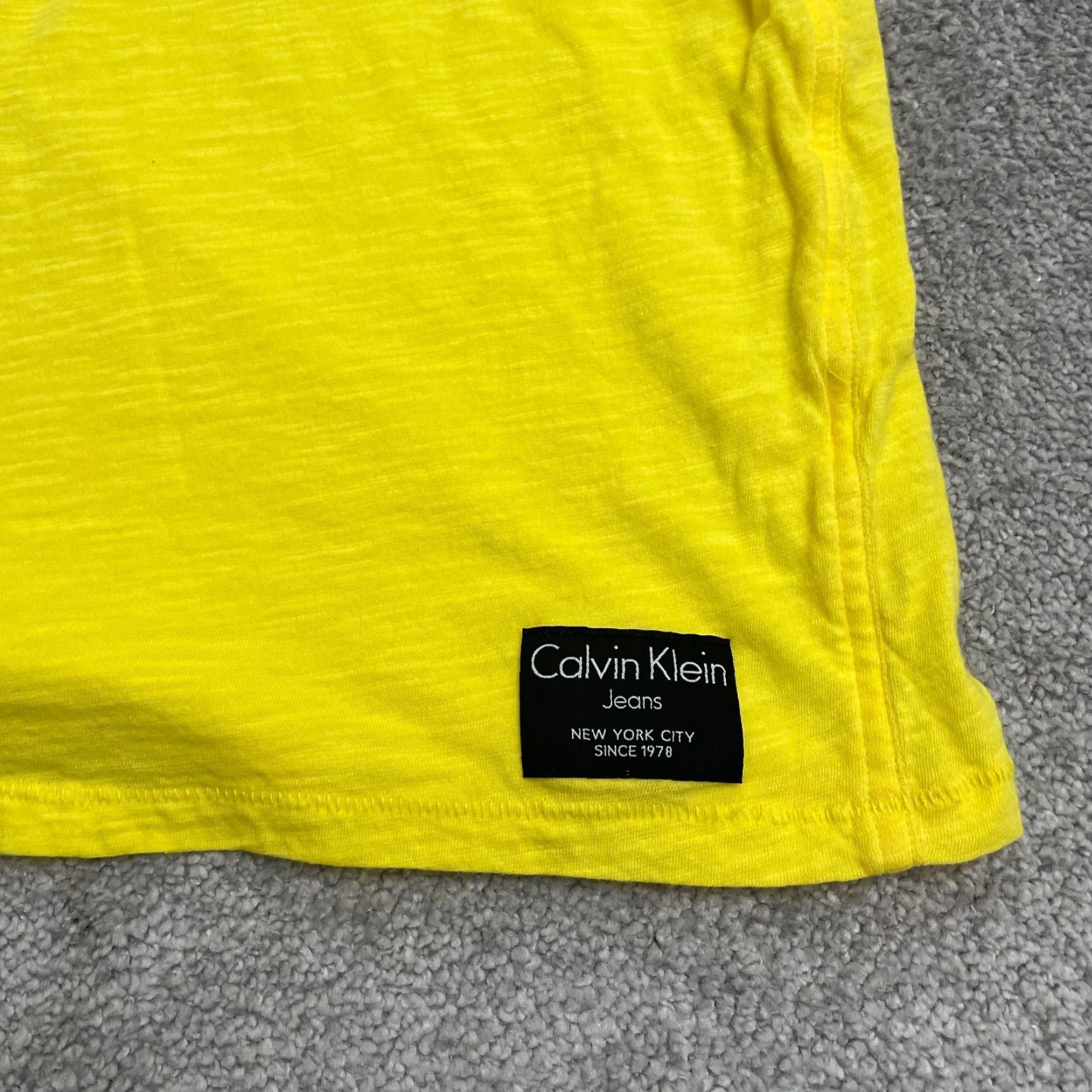 Calvin Klein Calvin Klein Jeans Basic T-Shirt Womens Small Yellow Round Neck Short Sleeve Tee Size L / US 10 / IT 46 - 4 Thumbnail