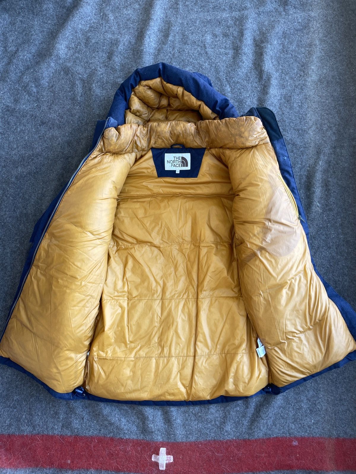 The North Face The North Face Puffer Jacket Size US L / EU 52-54 / 3 - 5 Thumbnail