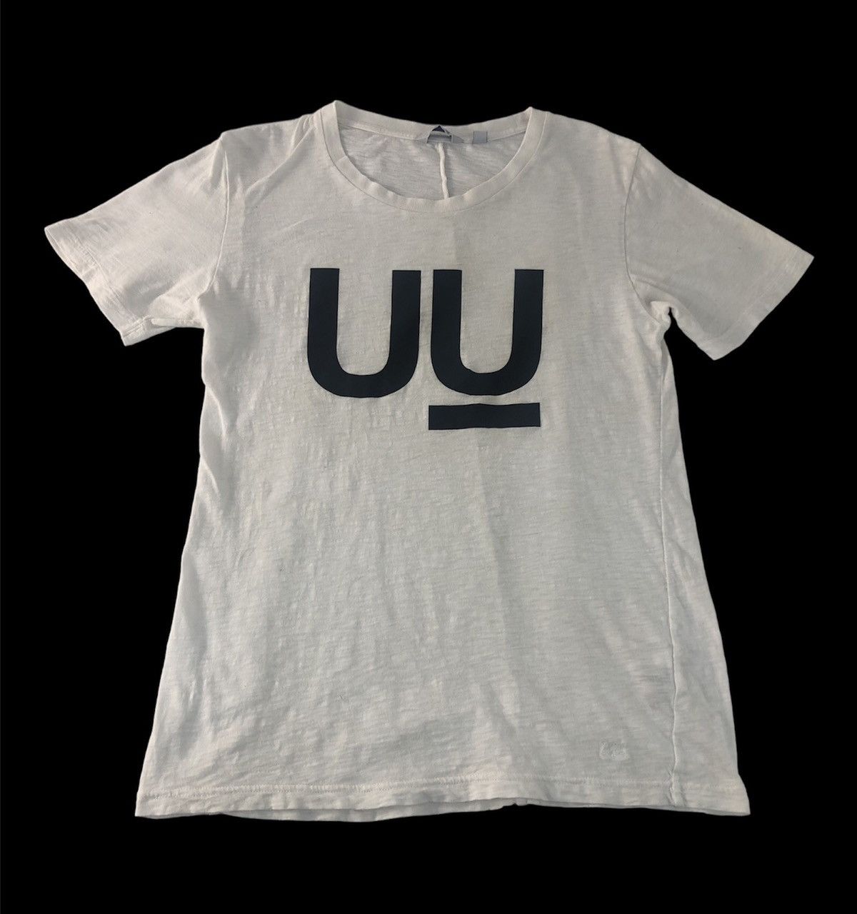 image of Undercover x Uniqlo Tee Uu Big Logo in White, Men's (Size Small)