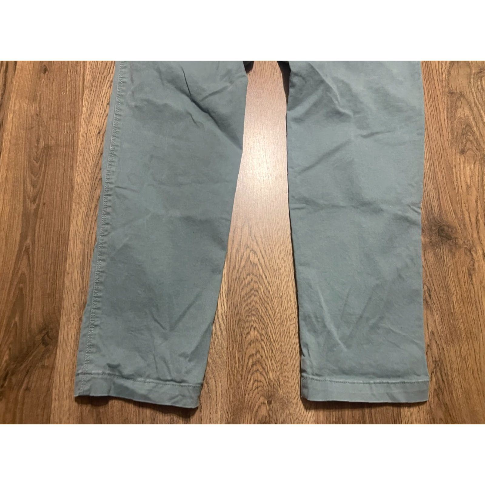 Eddie Bauer Eddie Bauer Jeans Women's Size 4 Legendwash Stretch Boyfriend Slim Pockets Green 28.5in Inseam Regular Size Type Womens Pants/Jeans Size 27" / US 4 / IT 40 - 4 Thumbnail