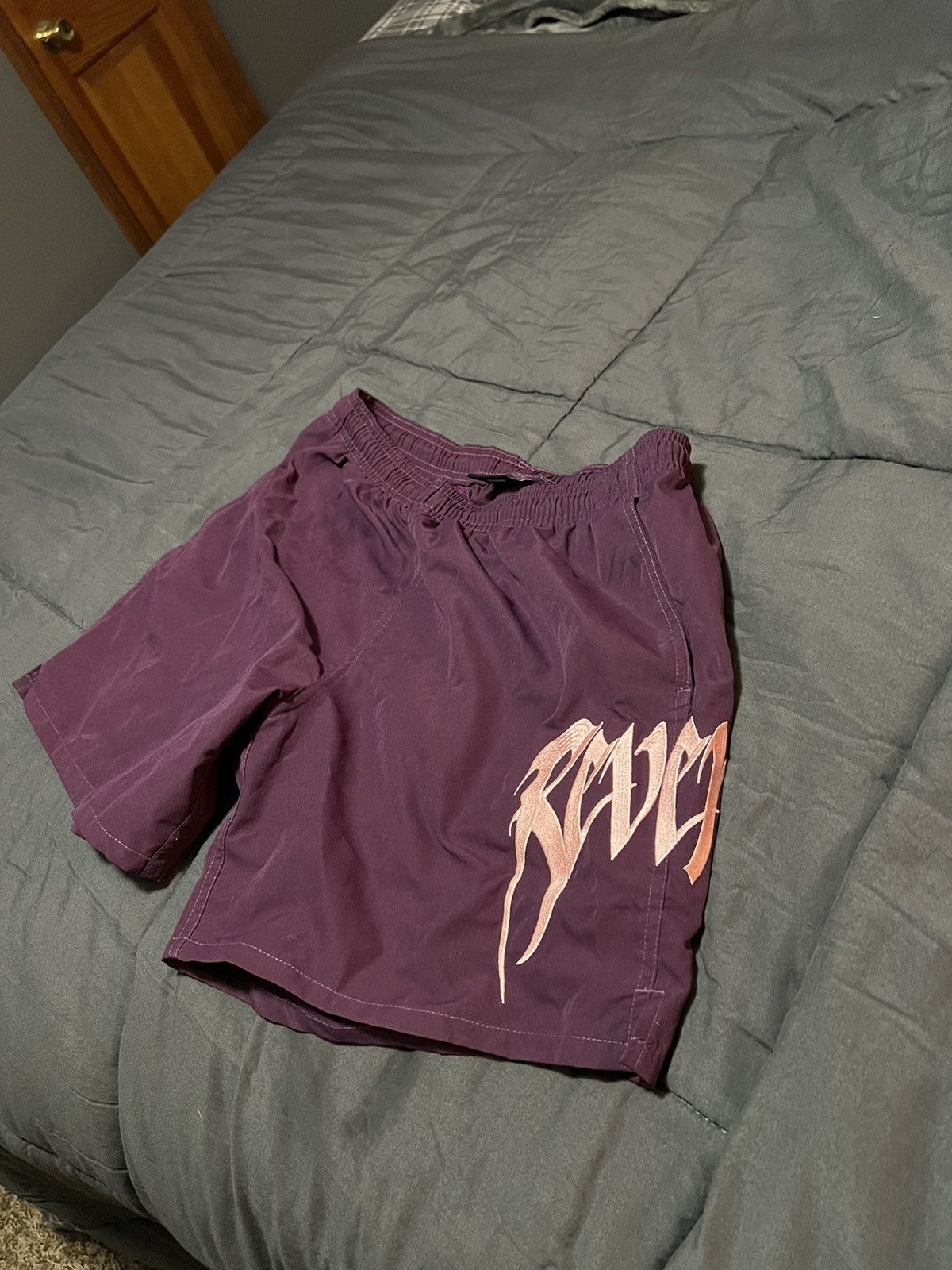 Revenge Revenge Maroon Nylon Shorts Size US 32 / EU 48 - 1 Thumbnail