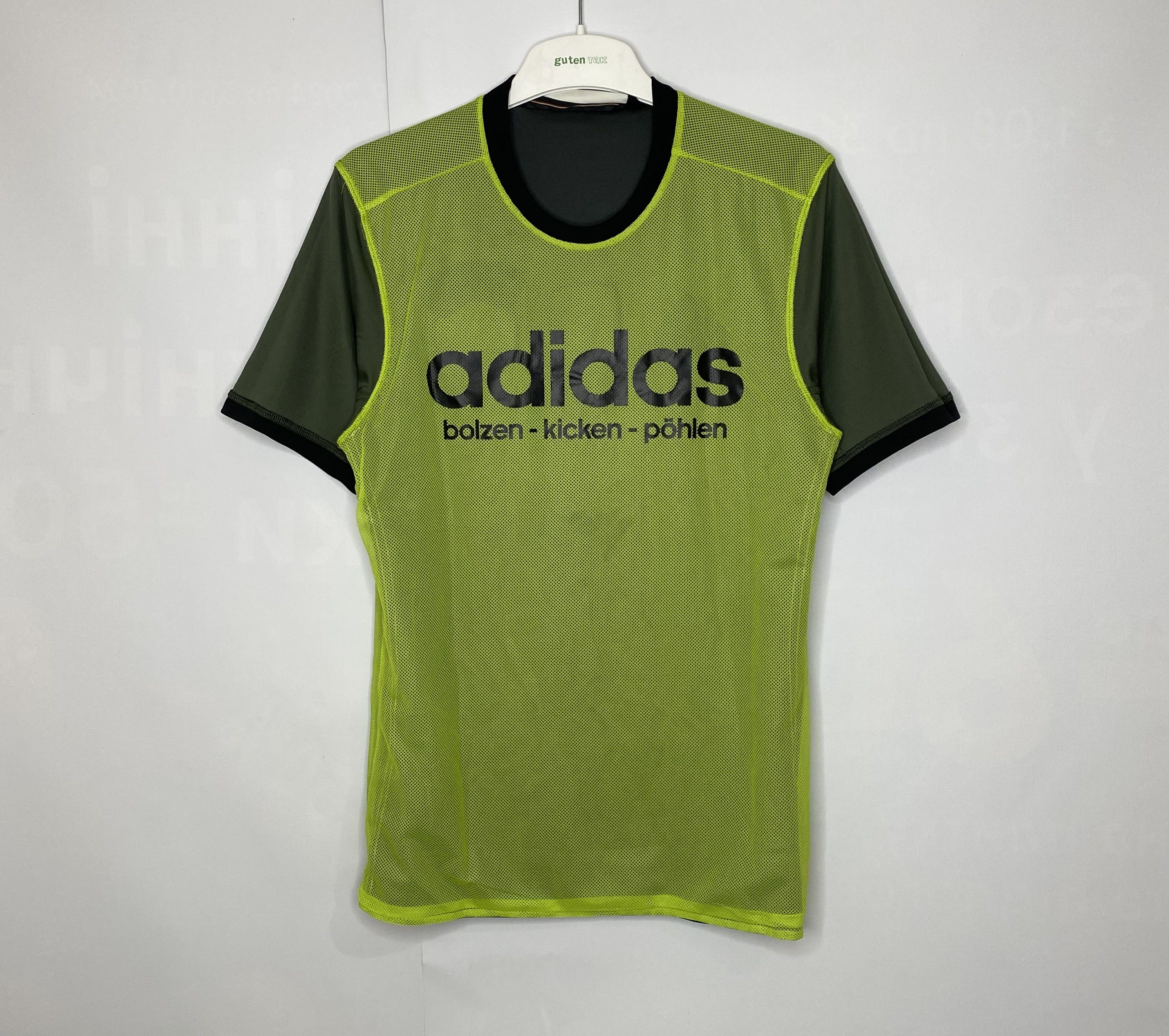 Adidas GERMANY TEAM 2016 2017 AWAY FOOTBALL SHIRT SOCCER JERSEY Size US S / EU 44-46 / 1 - 3 Thumbnail