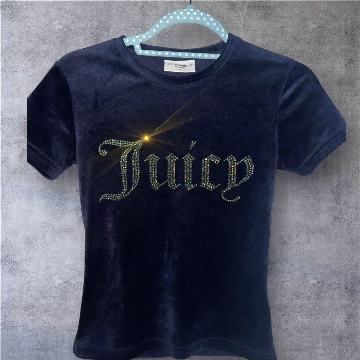 Juicy Couture Juicy Couture Rhinestone Velour T-Shirt — Y2K Classic Size XS / US 0-2 / IT 36-38 - 1 Thumbnail